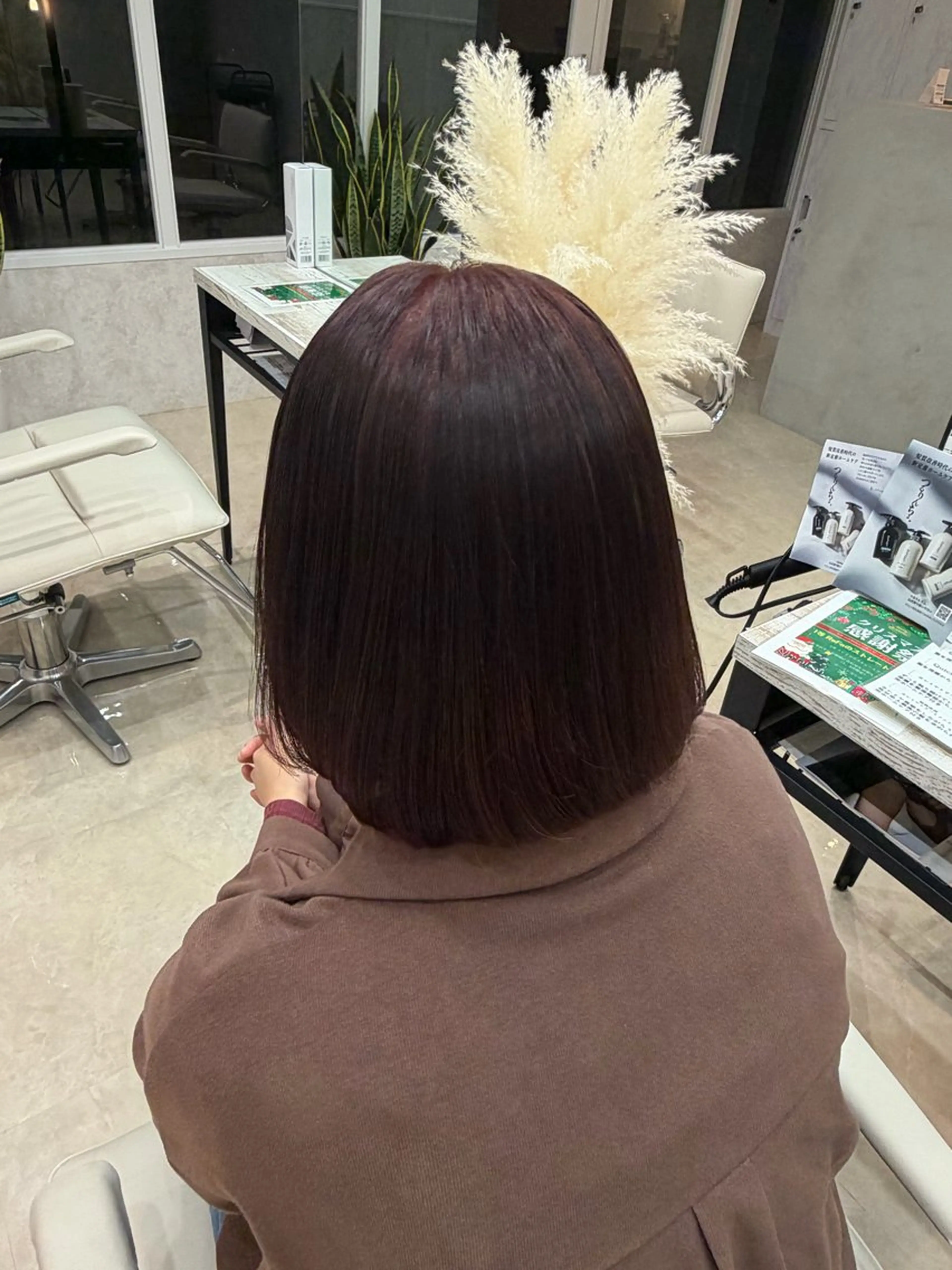 ショート カラー ブラウンカラー ピンクカラー ピンクブラウン 永野 みゅうのヘアスタイル