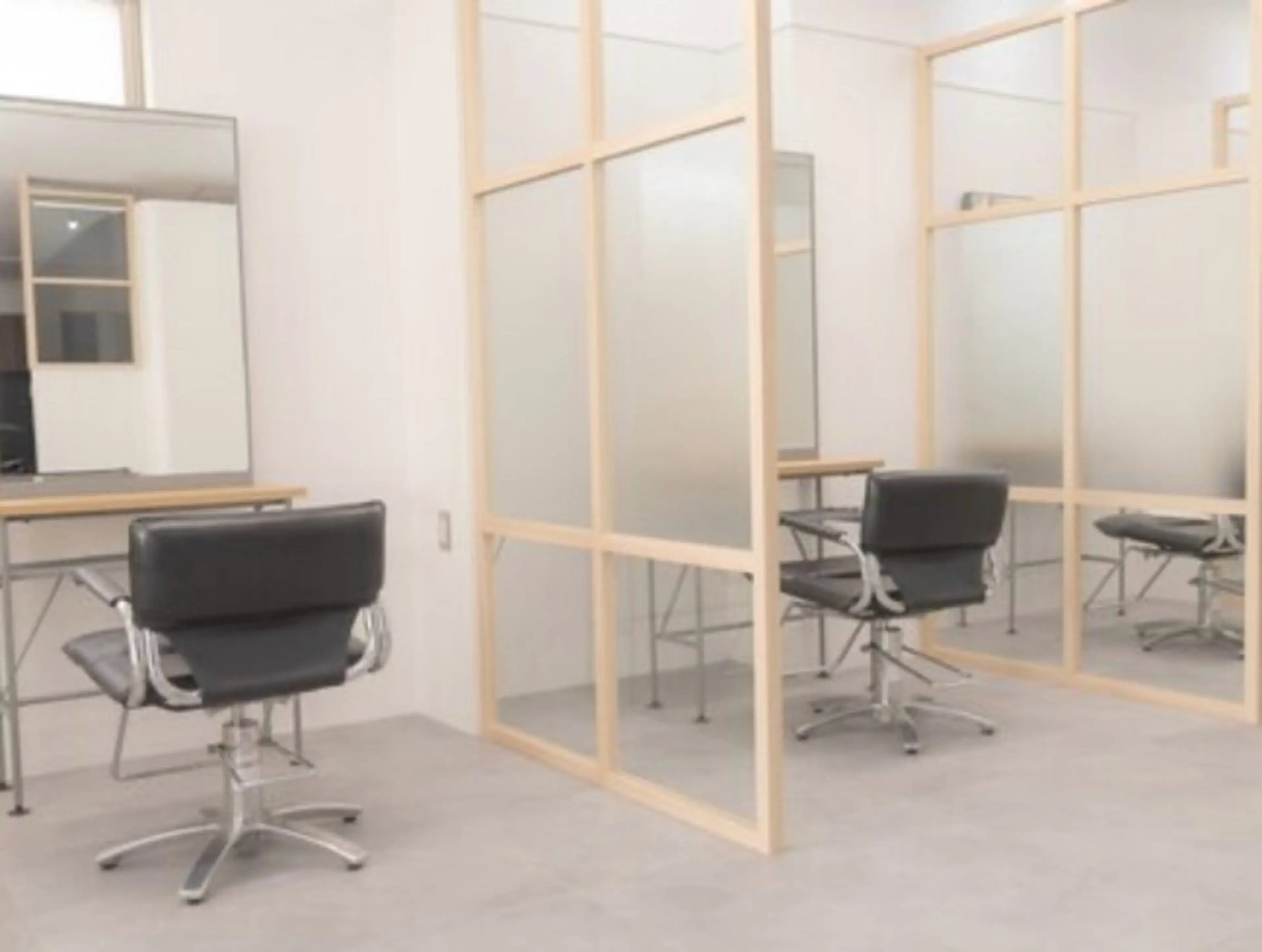 難波/白髪ぼかし/ KAORIのヘアスタイル