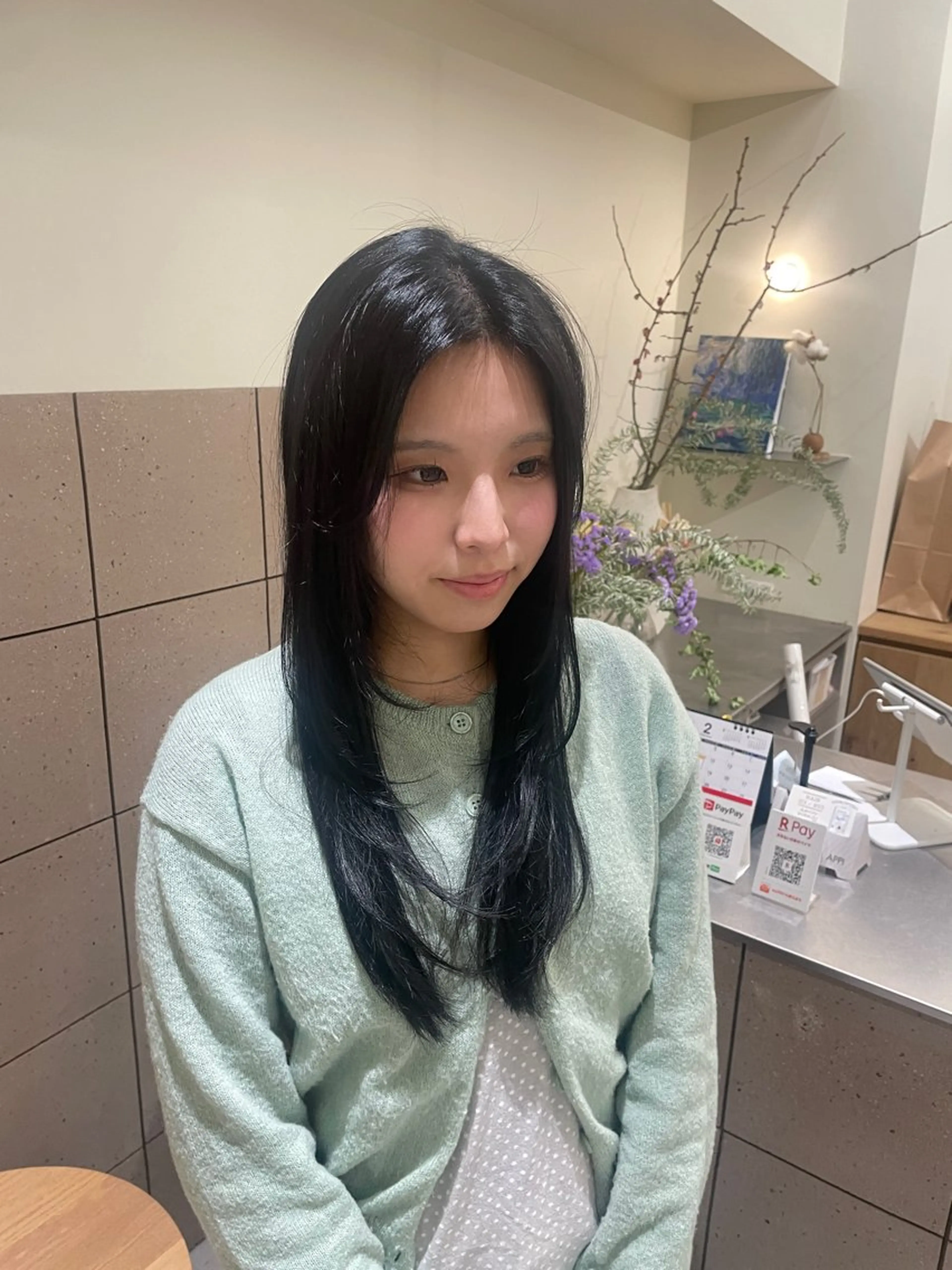 ミニモ学割★★就活ブラック❕地毛っぽく色持ちも🙆♀️🙆♀️の写真