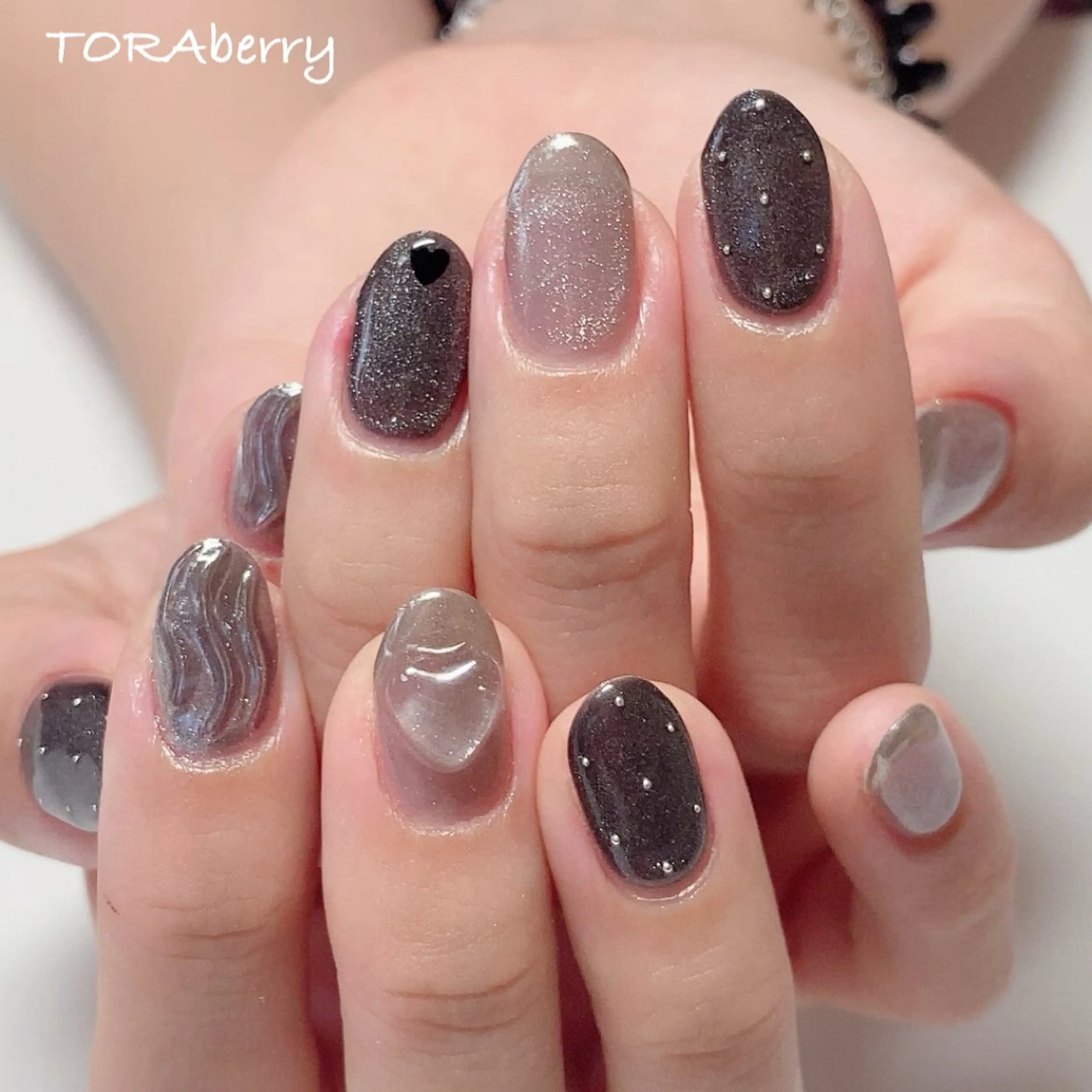 ネイル ハンドネイル ネイリスト なつみのネイルデザイン