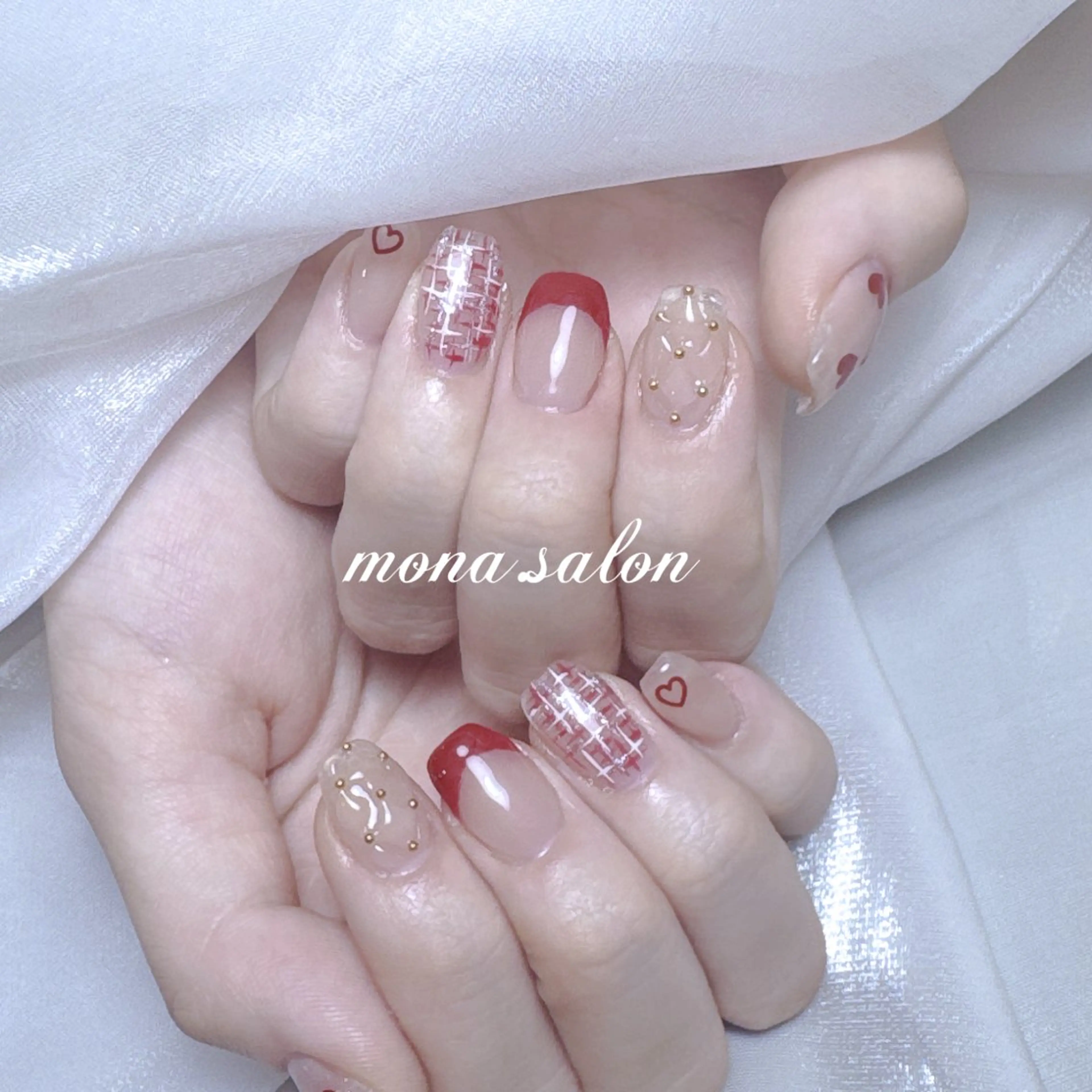 ネイル ハンドネイル Mona【パラジェル ・長さ出し専門店】のネイルデザイン