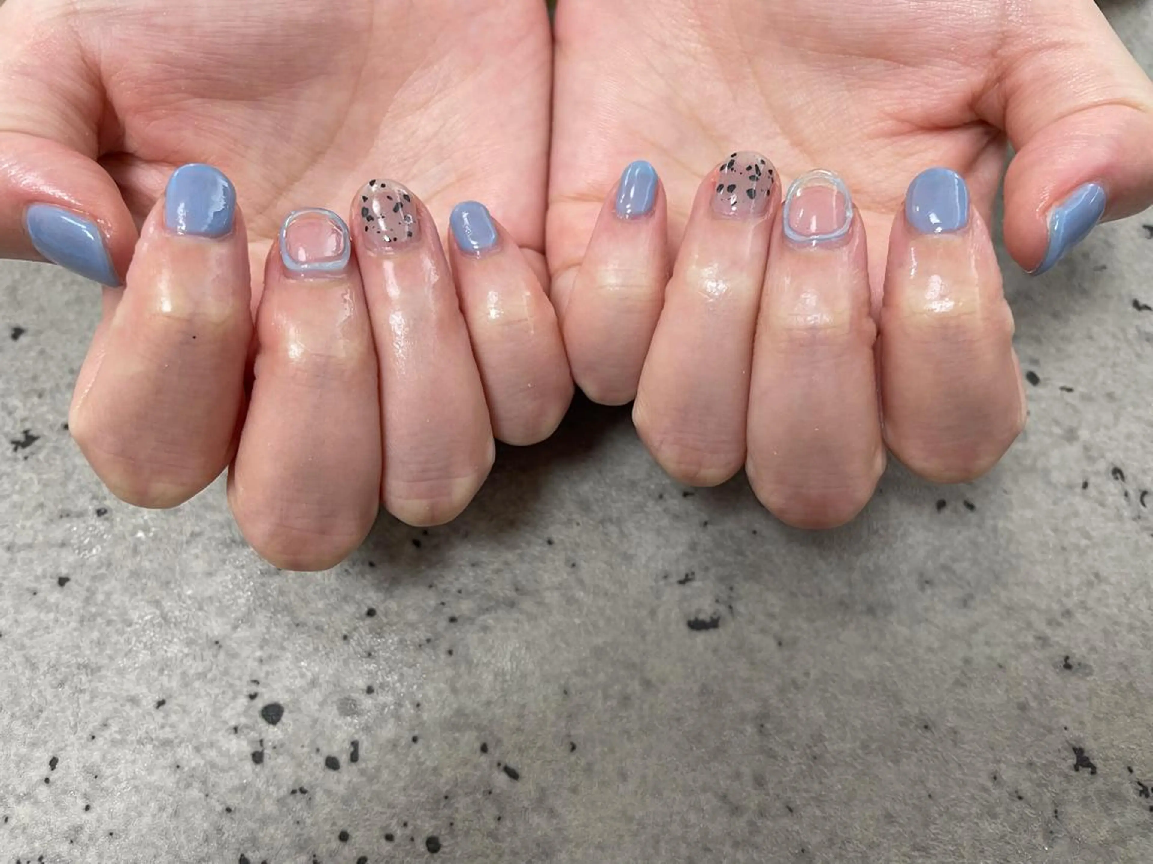 ネイル mogunail &blowのネイルデザイン