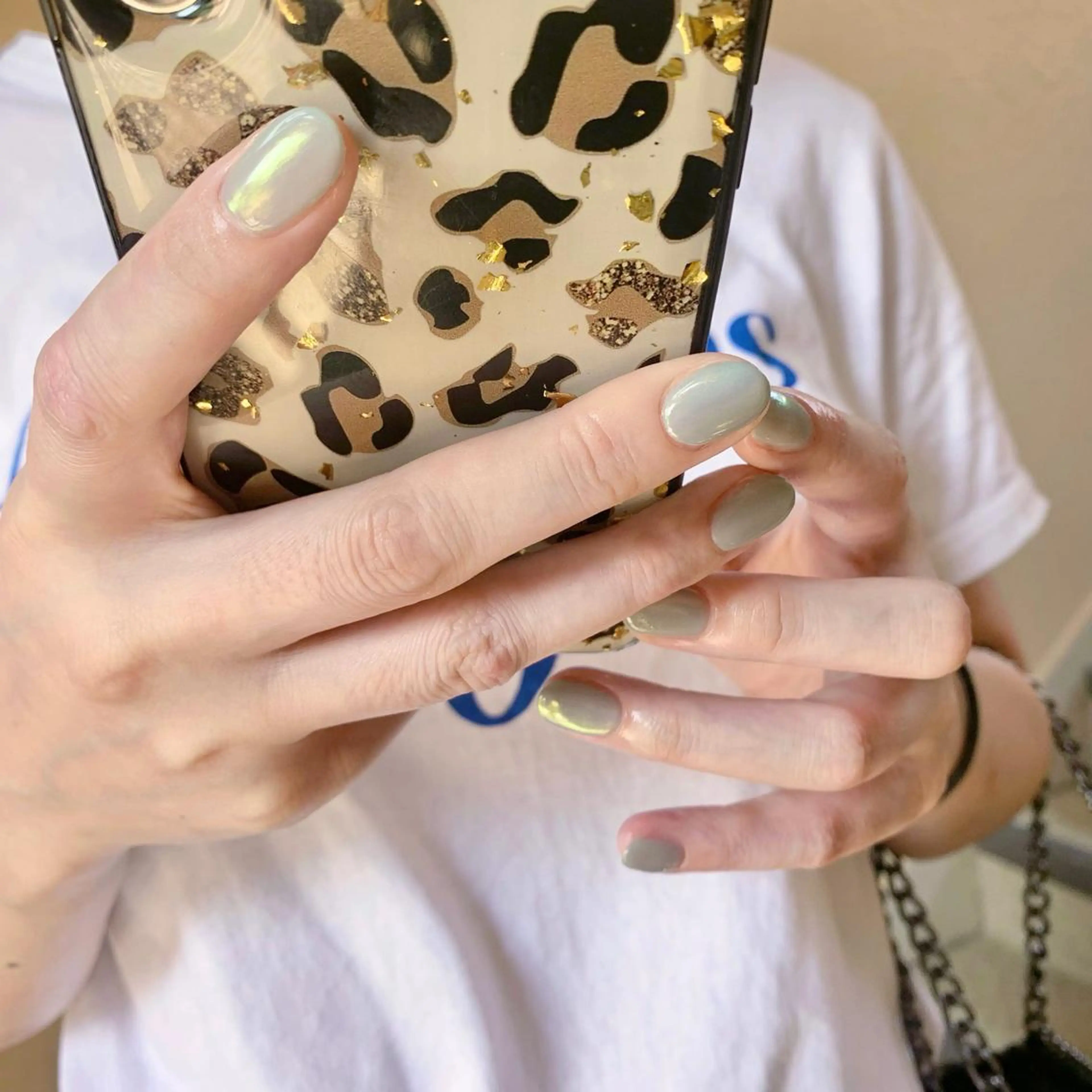 ネイル オーロラネイル ハンドネイル naily_ YUNAのネイルデザイン