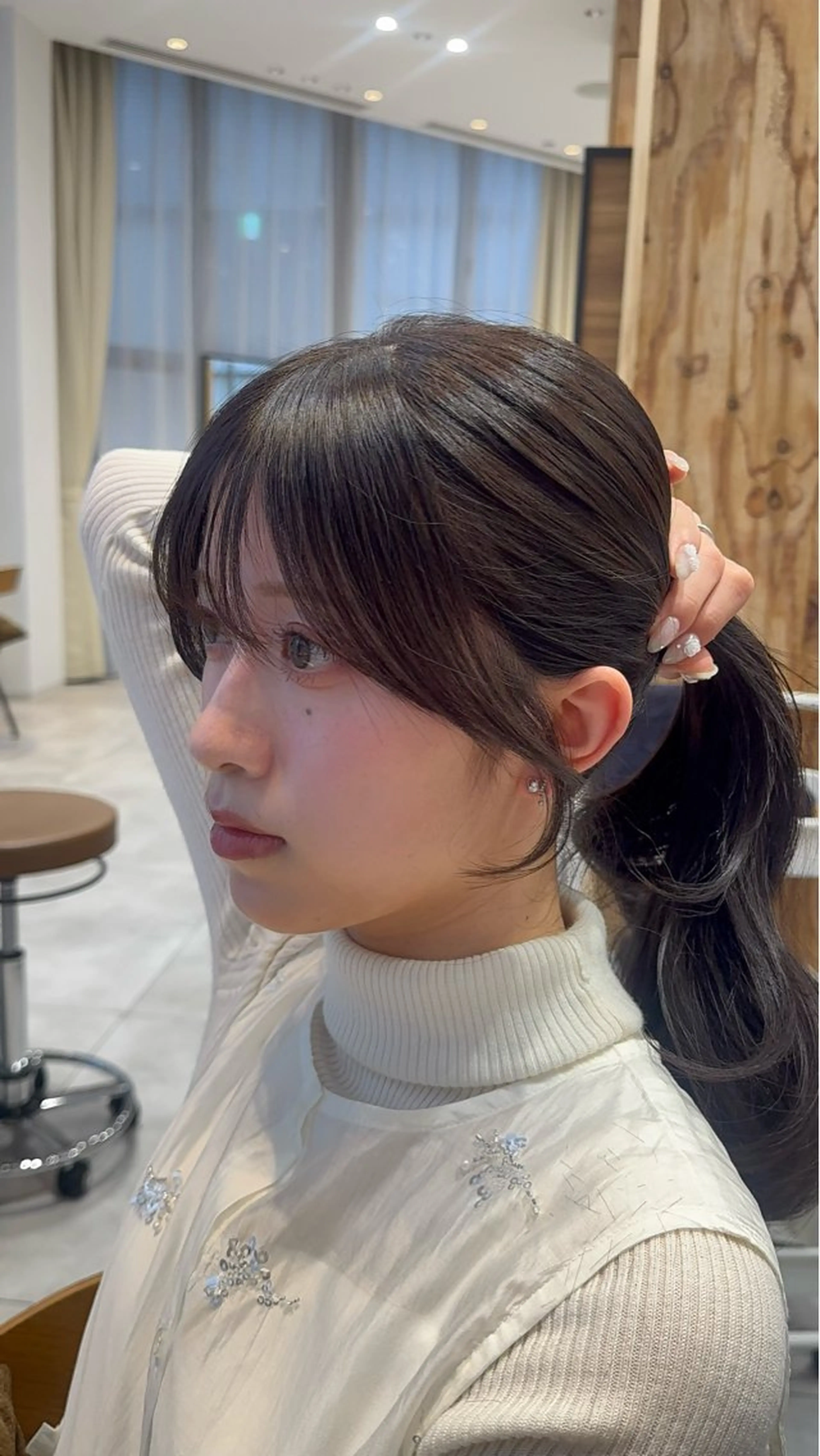 ロング 小顔カット りん/レイヤーカット ／小顔顔周りカットのヘアスタイル