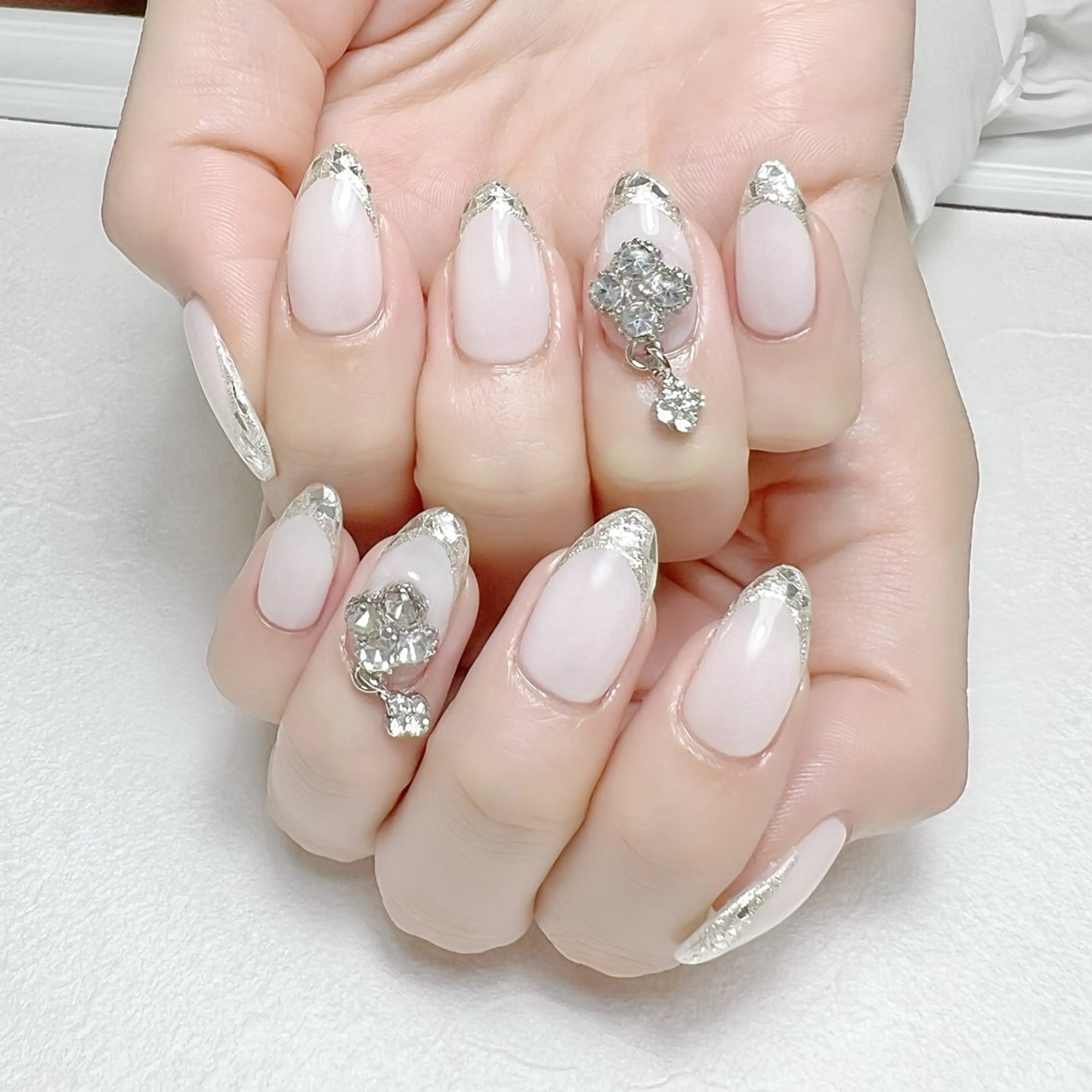 ネイル フレンチネイル ガラスフレンチ オフィスネイル rouse nail RISATOのネイルデザイン
