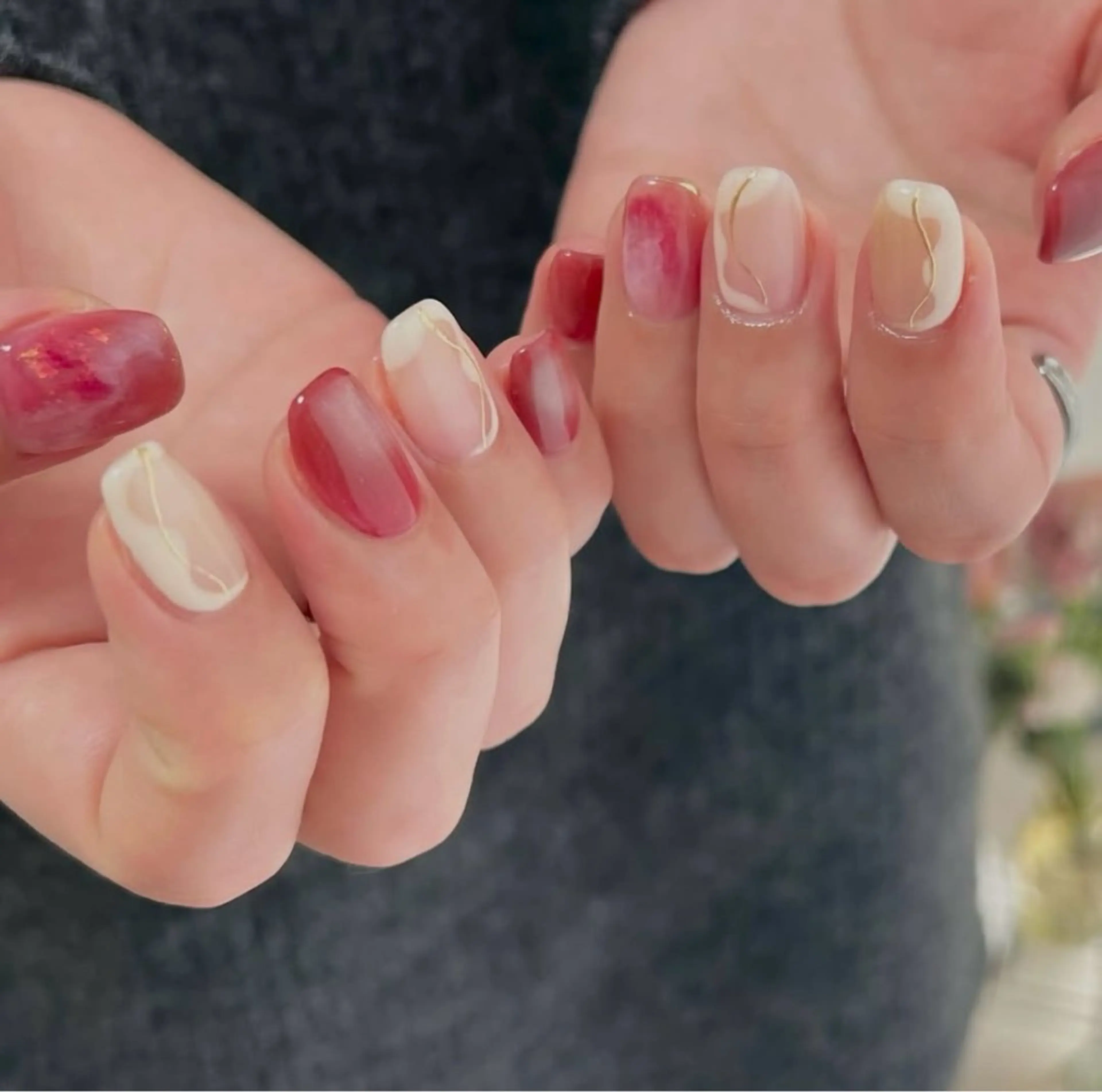 ミディアム ショートネイル. Home sweetのネイルデザイン