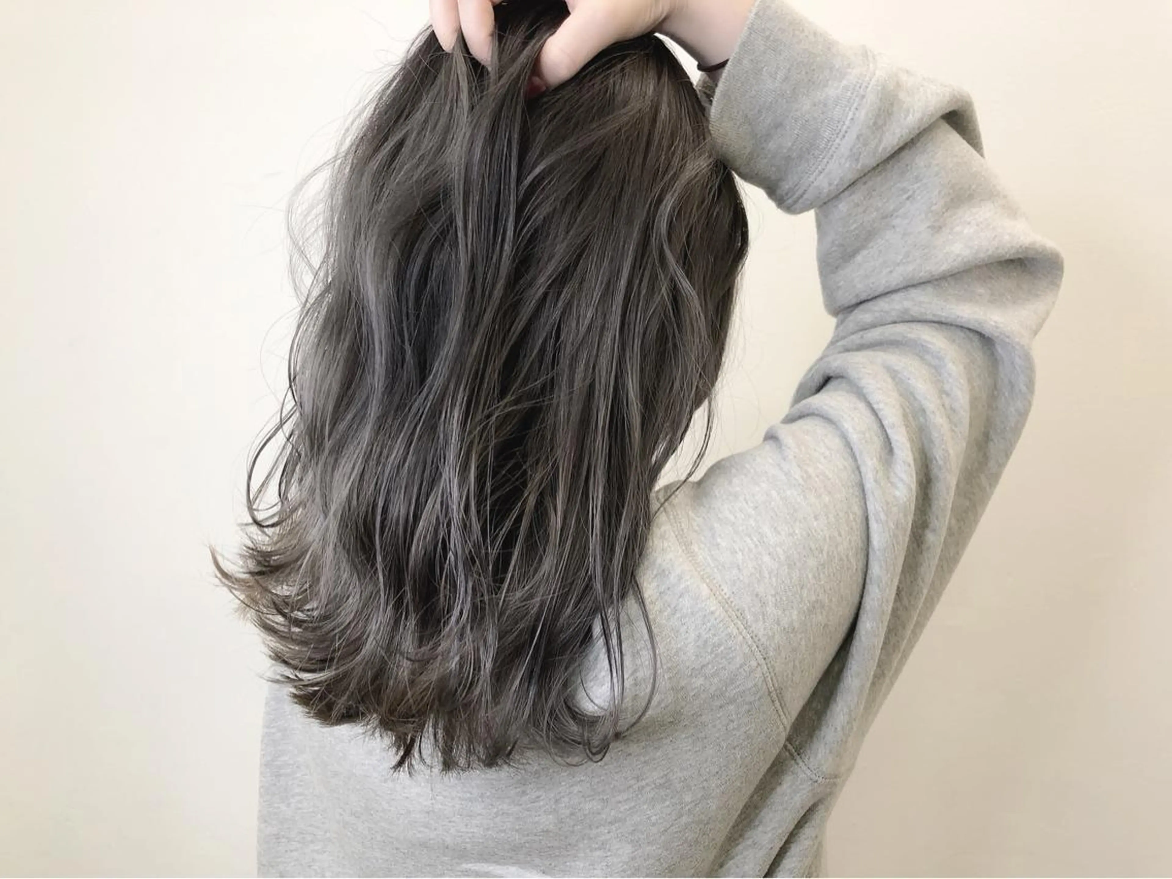 ミディアム 外国人風カラー メンズ レイヤー ウルフ 弓木啓輔のヘアスタイル