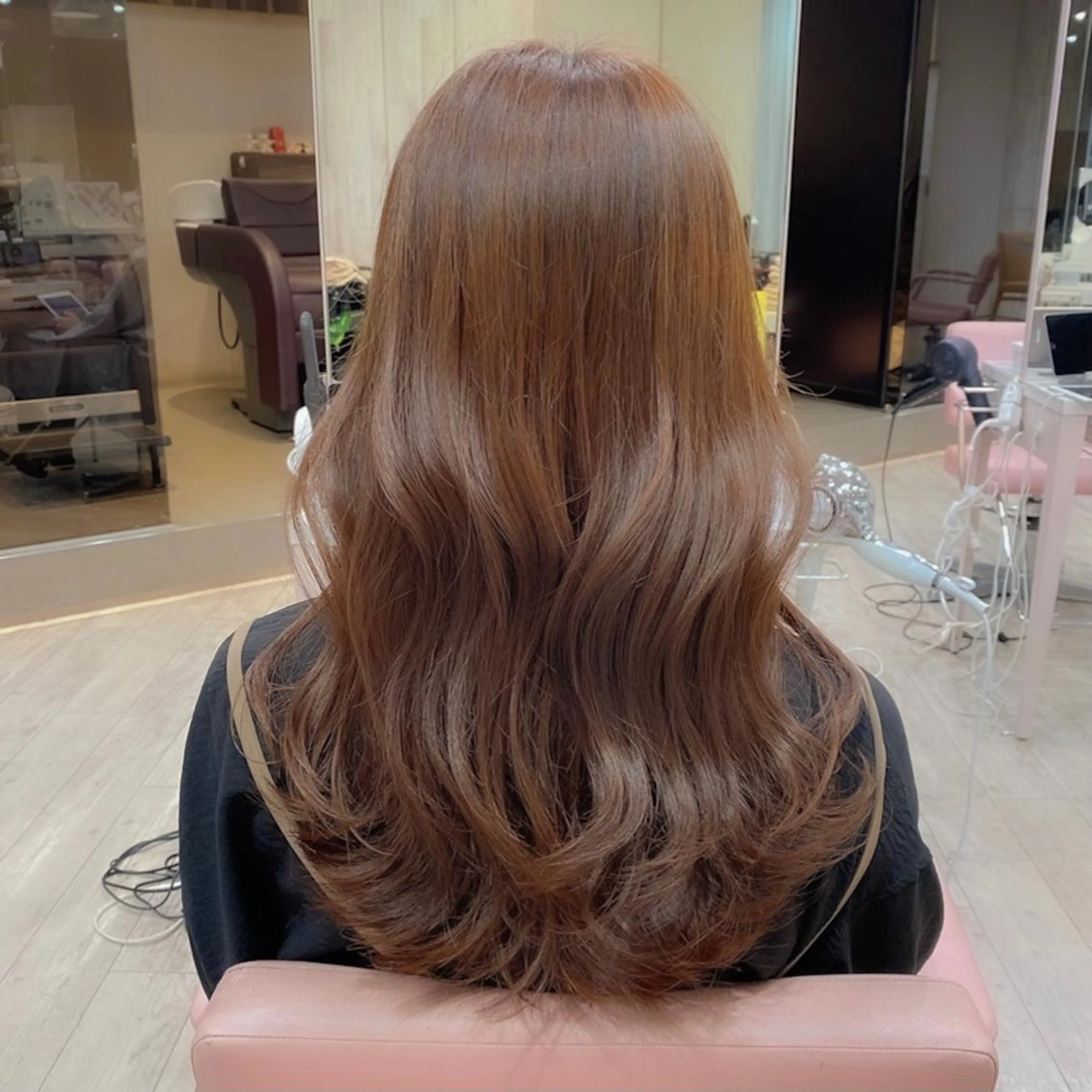 ロング カラー カット ヘアカラー トリートメント 顔まわりカット🌟 くびれヘア/寺門遥輝のヘアスタイル