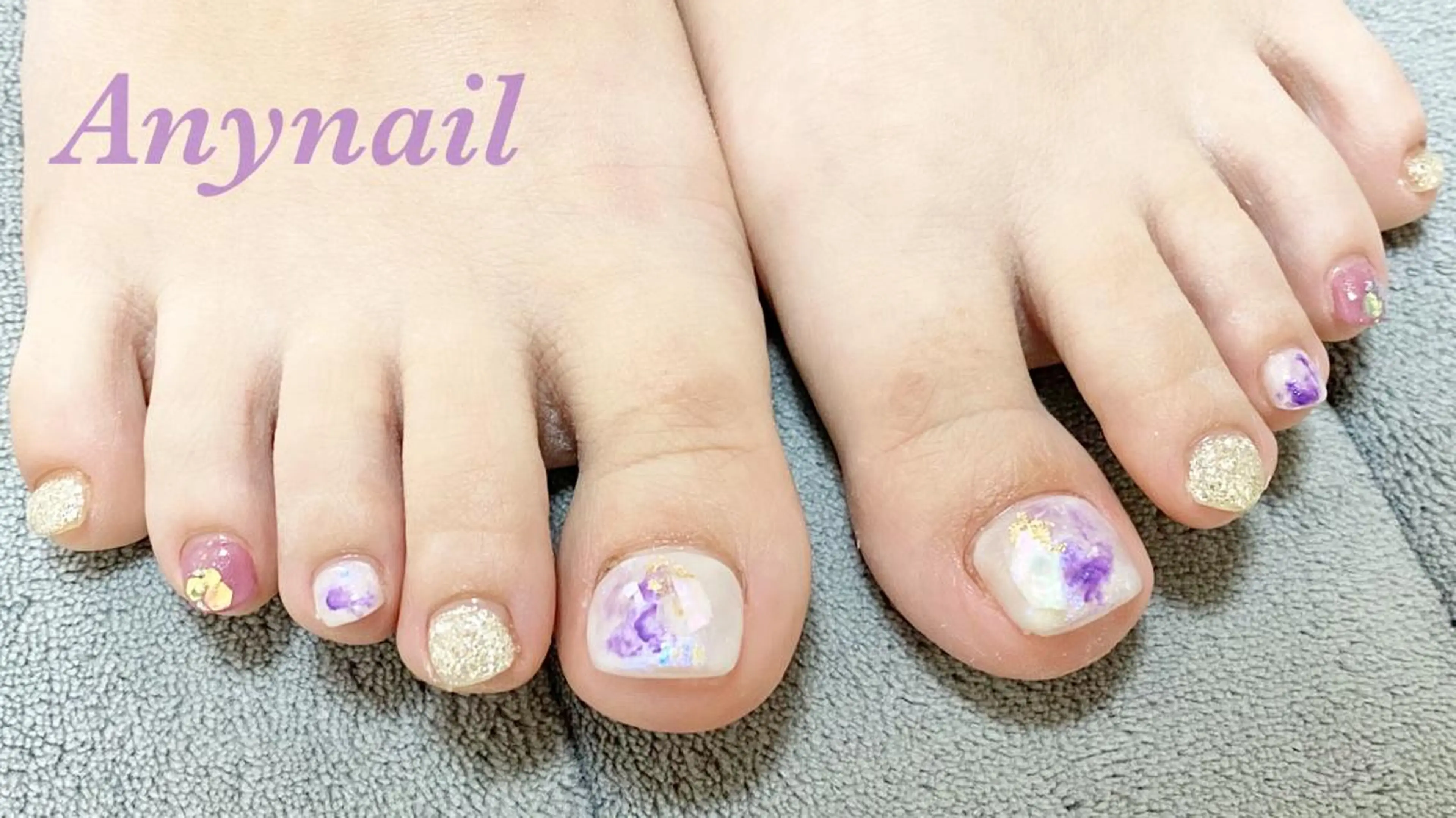 ネイル ブルー フットネイル ニュアンスネイル 岩澤 恵子のネイルデザイン