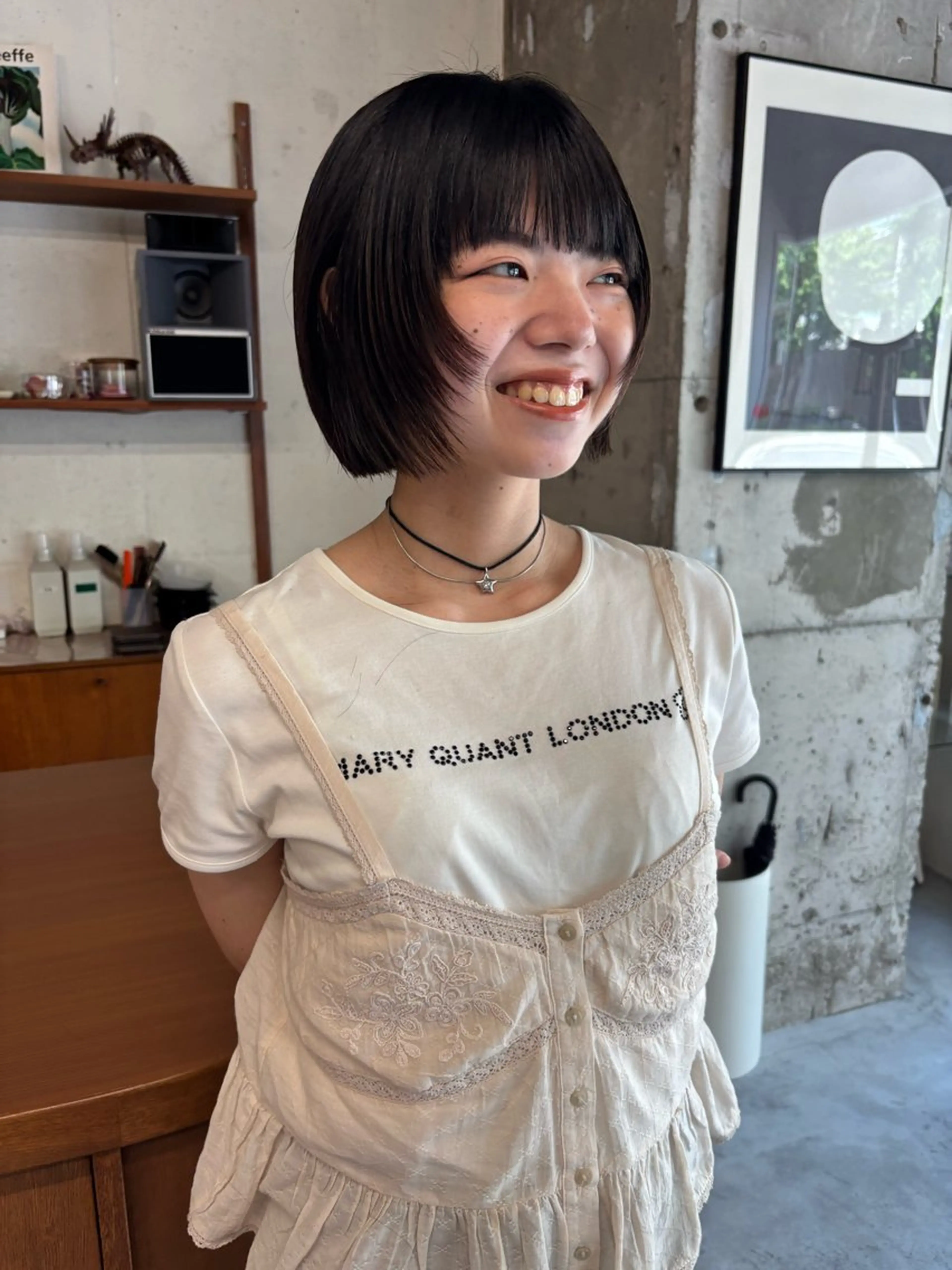 ショート ボブ レイヤーカット 永田 愛莉のヘアスタイル