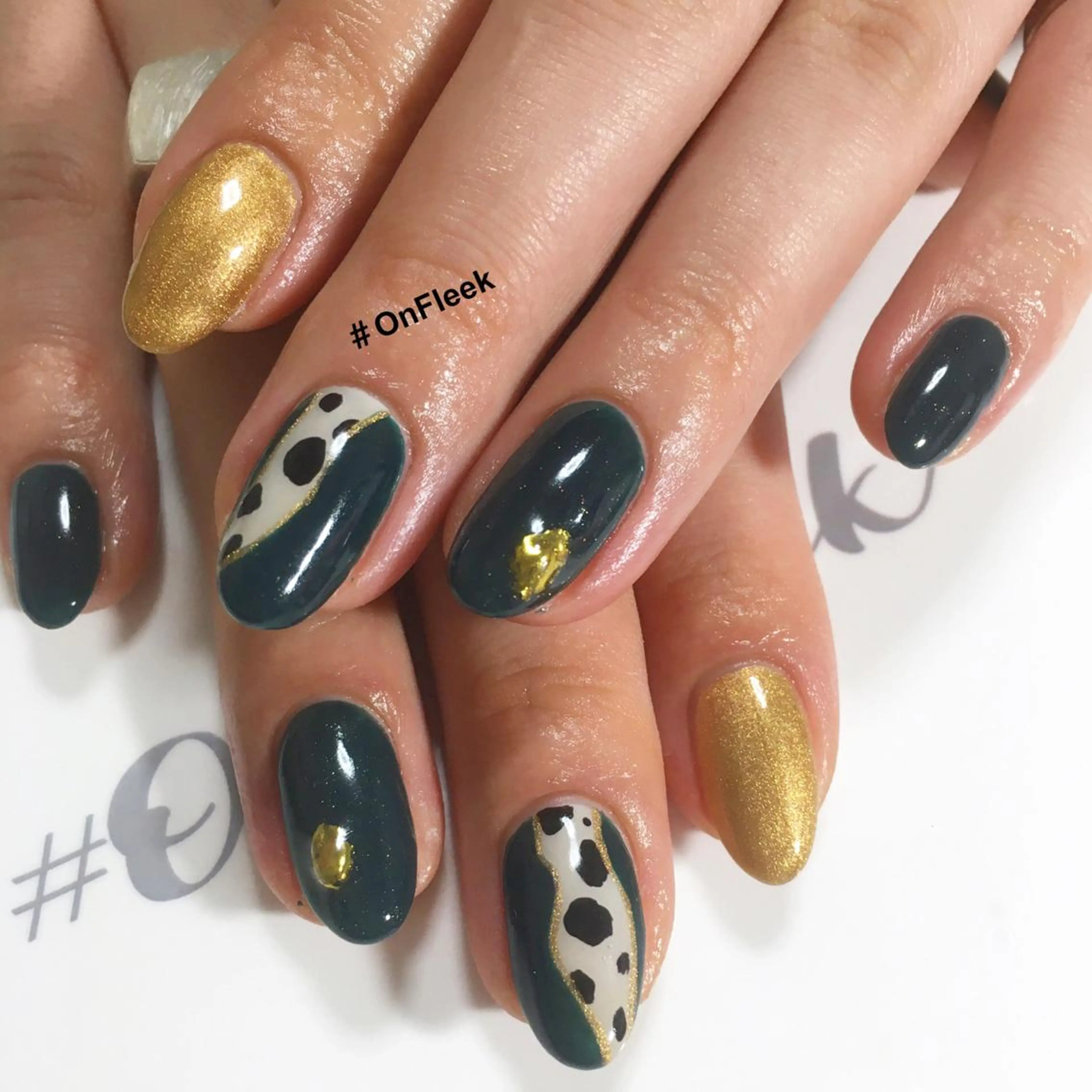 ネイル フットネイル NailSalon ＃OnFleekのネイルデザイン