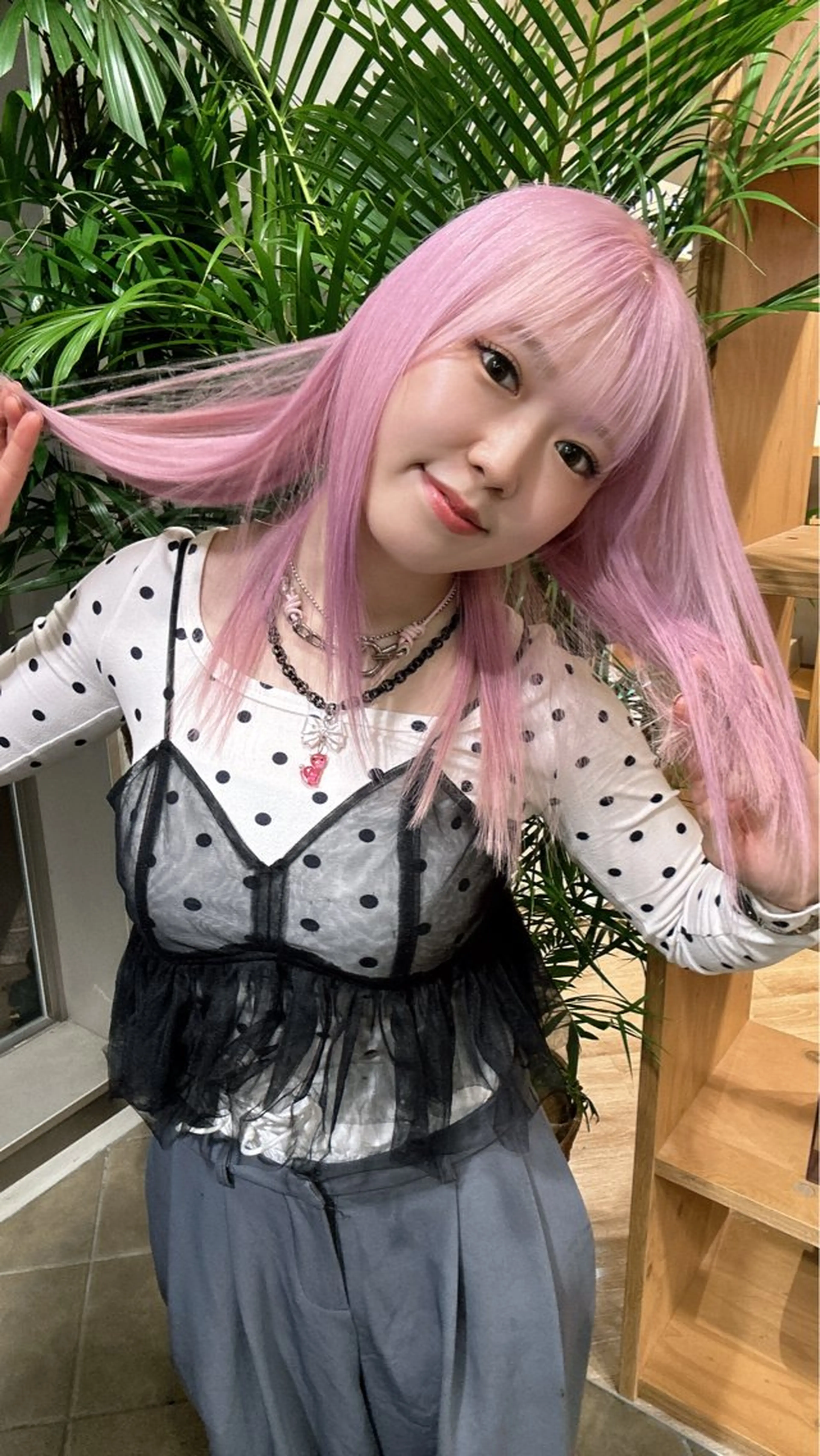 カラー ピンクカラー ホワイトピンク ヘアカラー トリートメント ブリーチカラー/ わきたちえ🌻のヘアスタイル