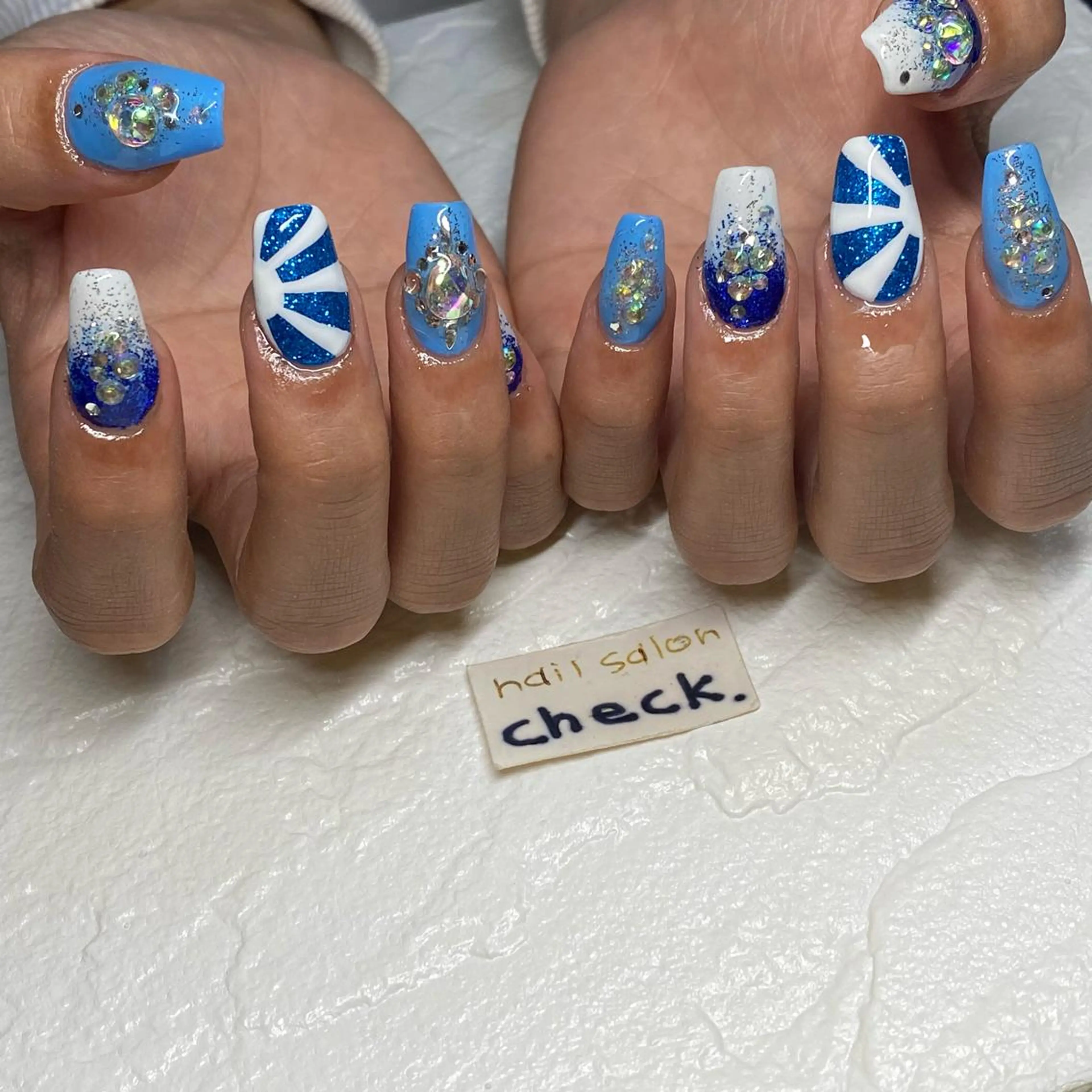 ネイル アートネイル 水色 ニュアンスネイル スカルプネイル 春ネイル ーCHECKー ちあきのネイルデザイン