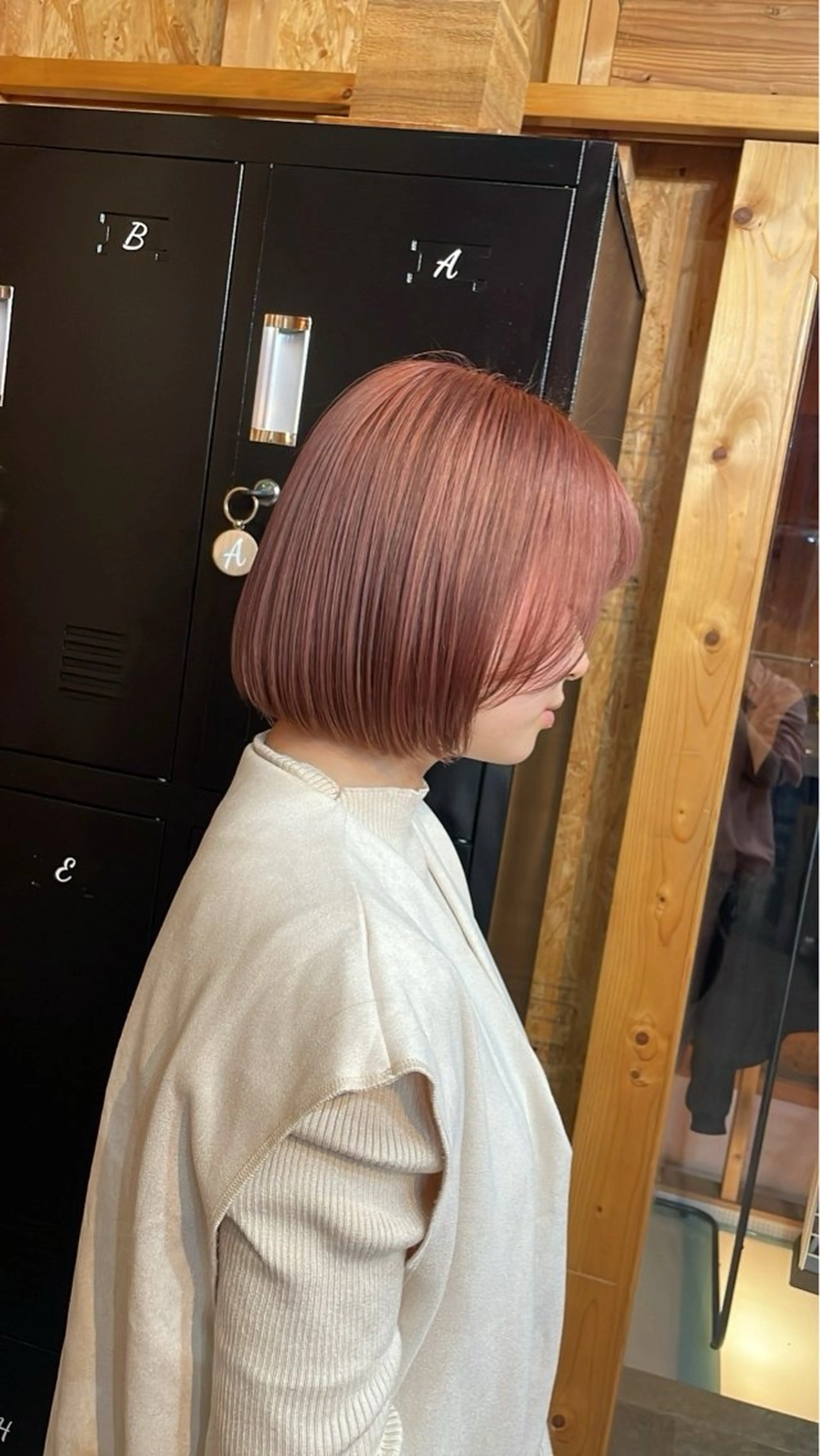 カラー まろみ暖色×ボブ ×chia🕯のヘアスタイル