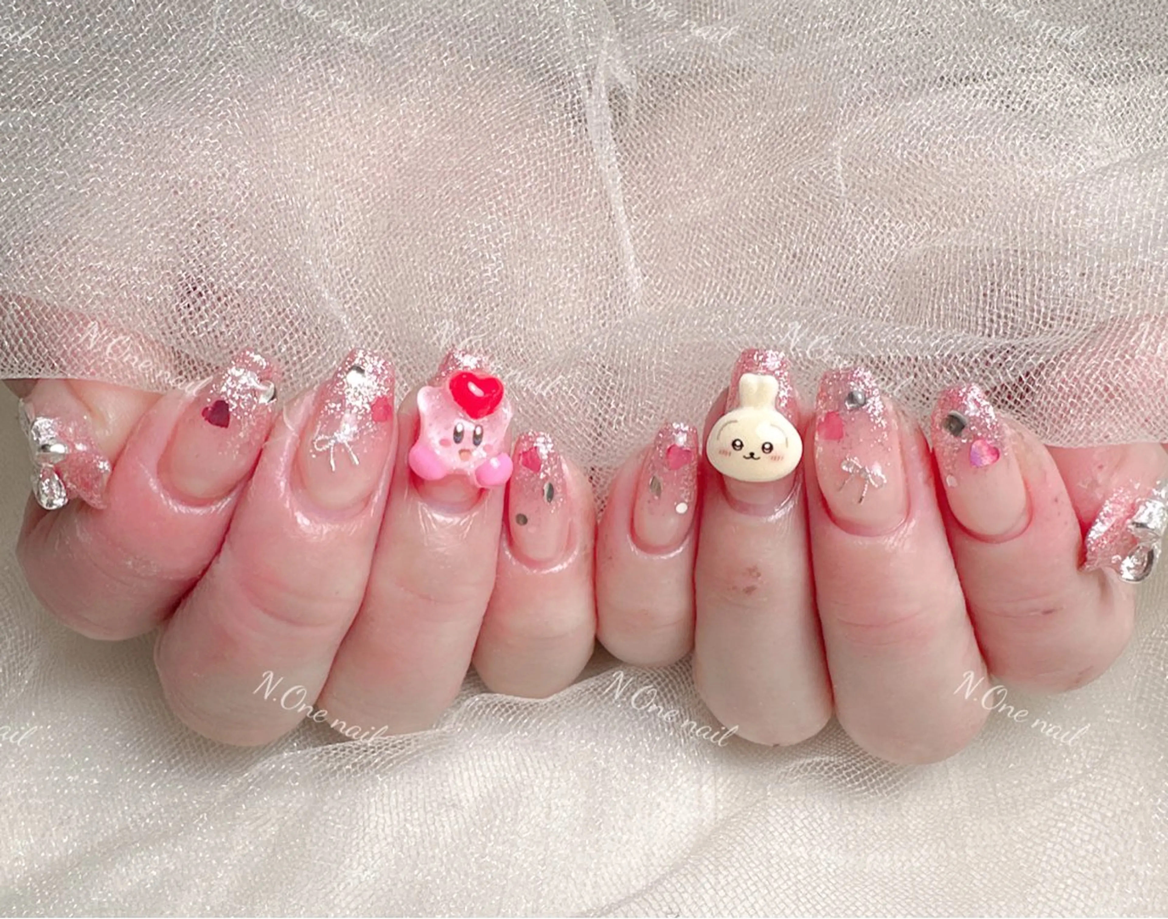 ネイル オーロラネイル フレンチネイル マグネットネイル ミラーネイル オフィスネイル N.one Miya🎀のネイルデザイン