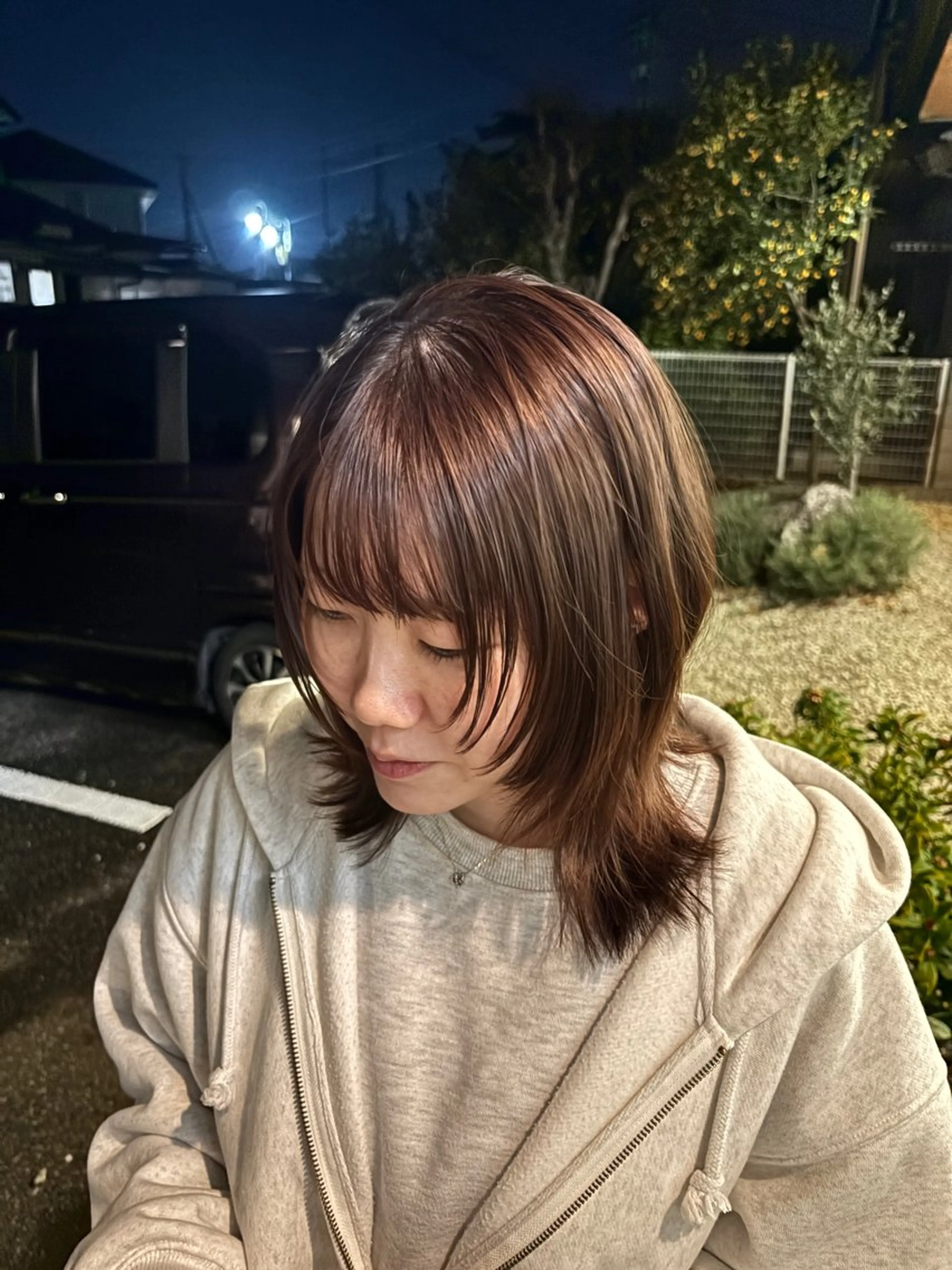 ミディアム カット ヘアカラー トリートメント 髙木 藍紗のヘアスタイル