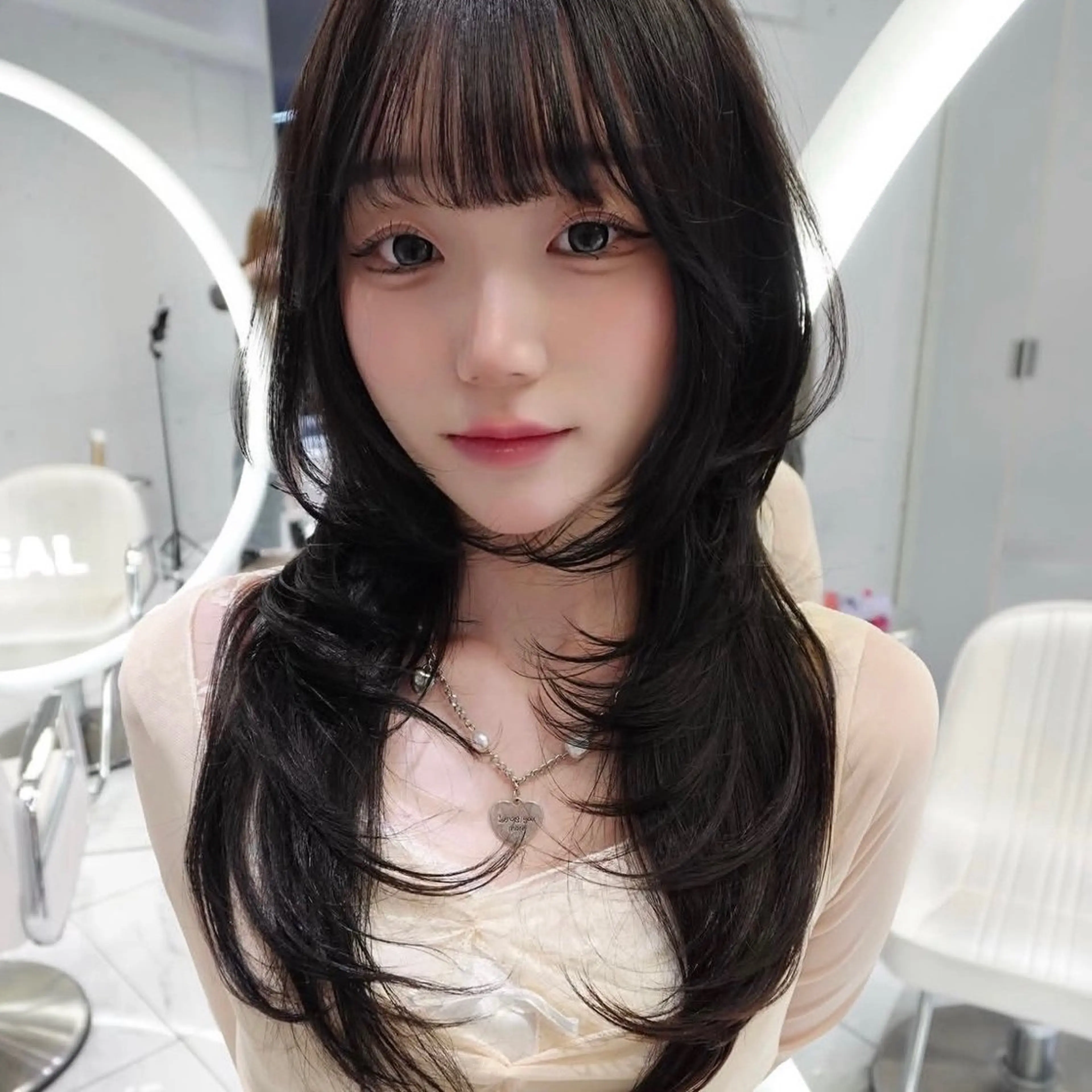 ロング くびれヘア 顔周りカット ハイレイヤー 韓国風ヘア レイヤーカット カット トリートメント Nao/ 大宮/レイヤーカットのヘアスタイル