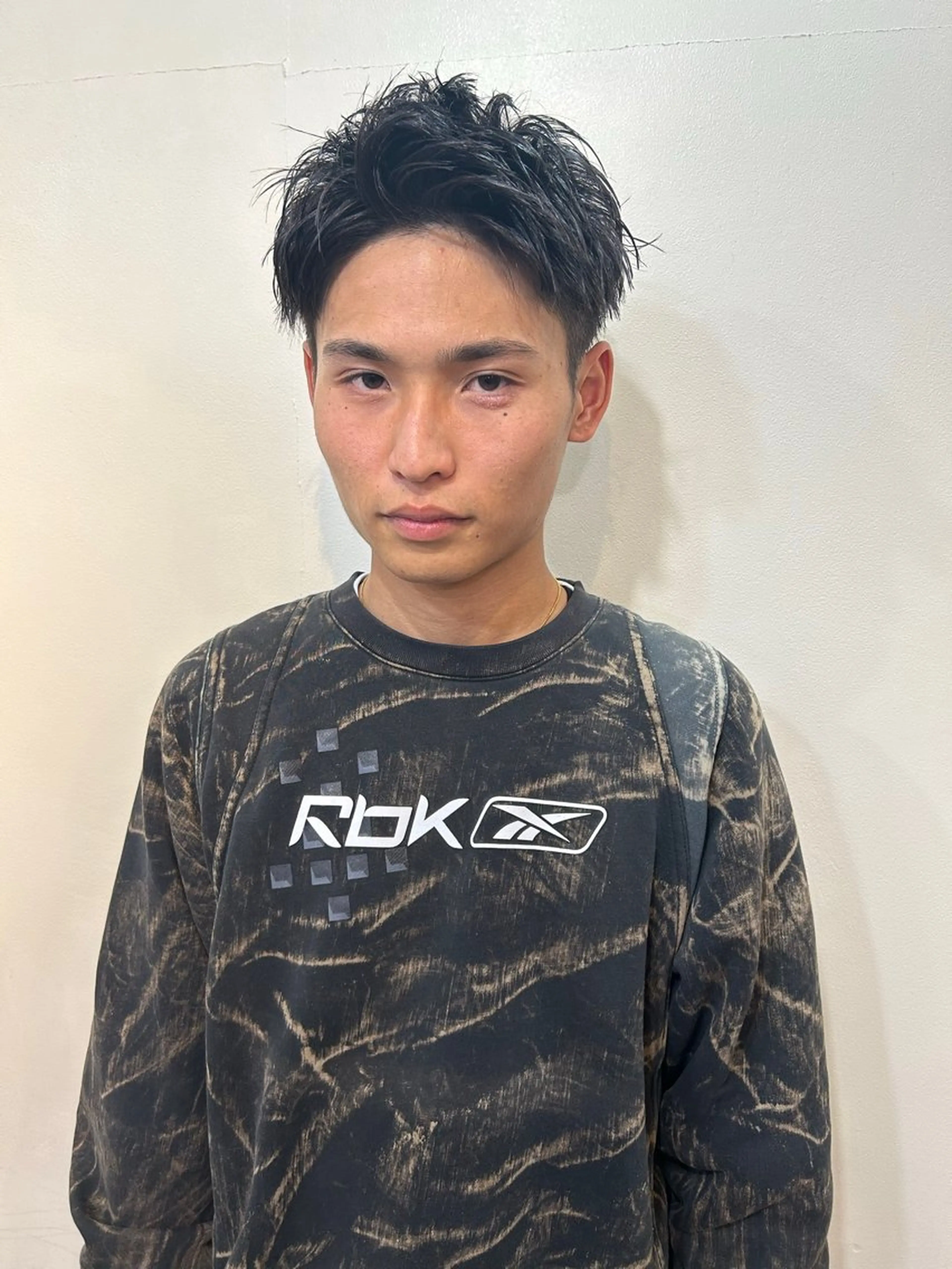 ショート メンズ メンズブリーチ メンズハイライト メンズインナーカラー メンズパーマ プードルパーマ カット 💈メンズ短髪特化 ✂︎伊藤大輝💈のヘアスタイル