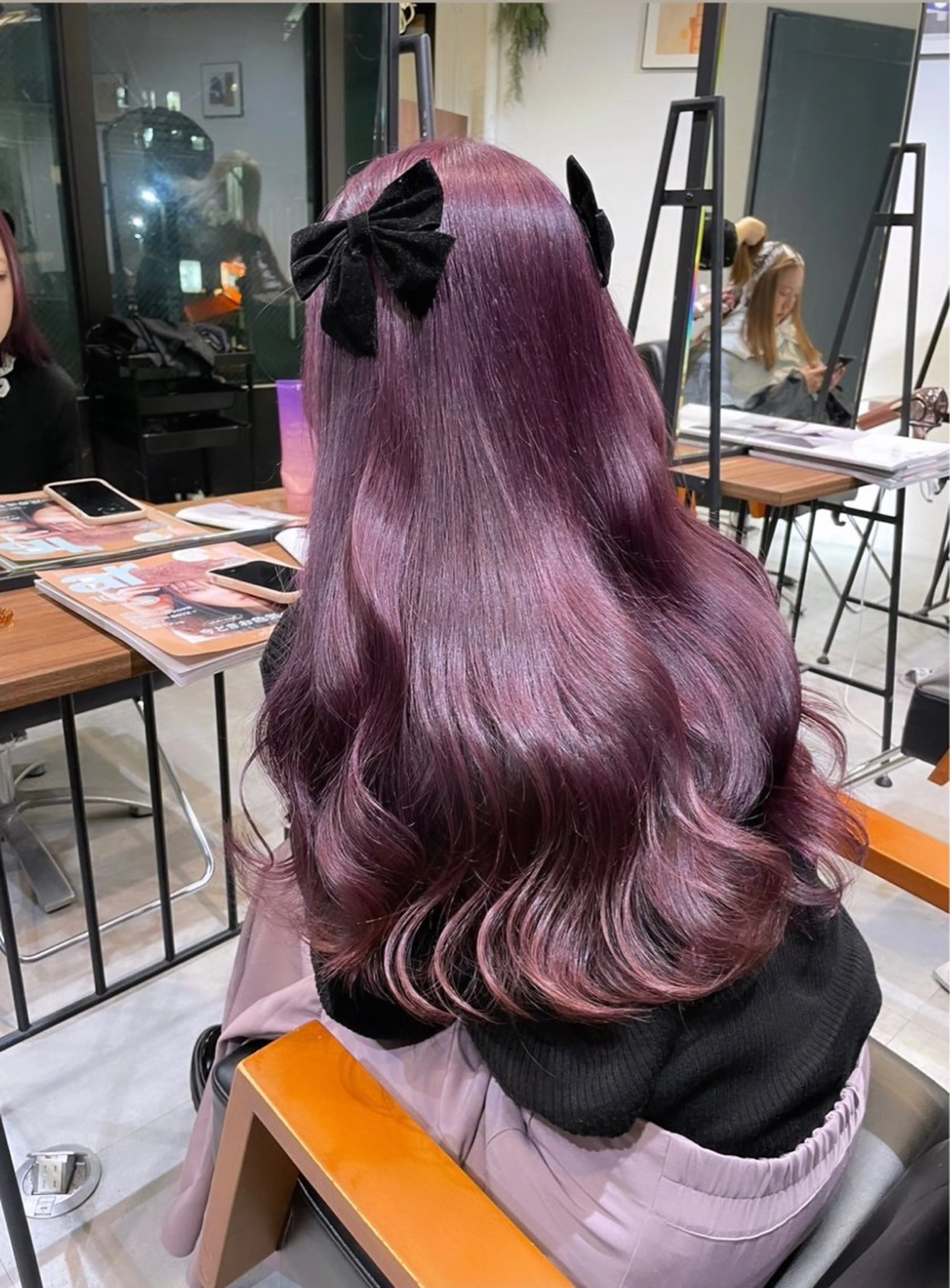 ロング カラー グレージュ ラベンダーカラー ラベンダーグレージュ ラベンダーグレー ピンクカラー ‎Lby home 🪽mikuのヘアスタイル