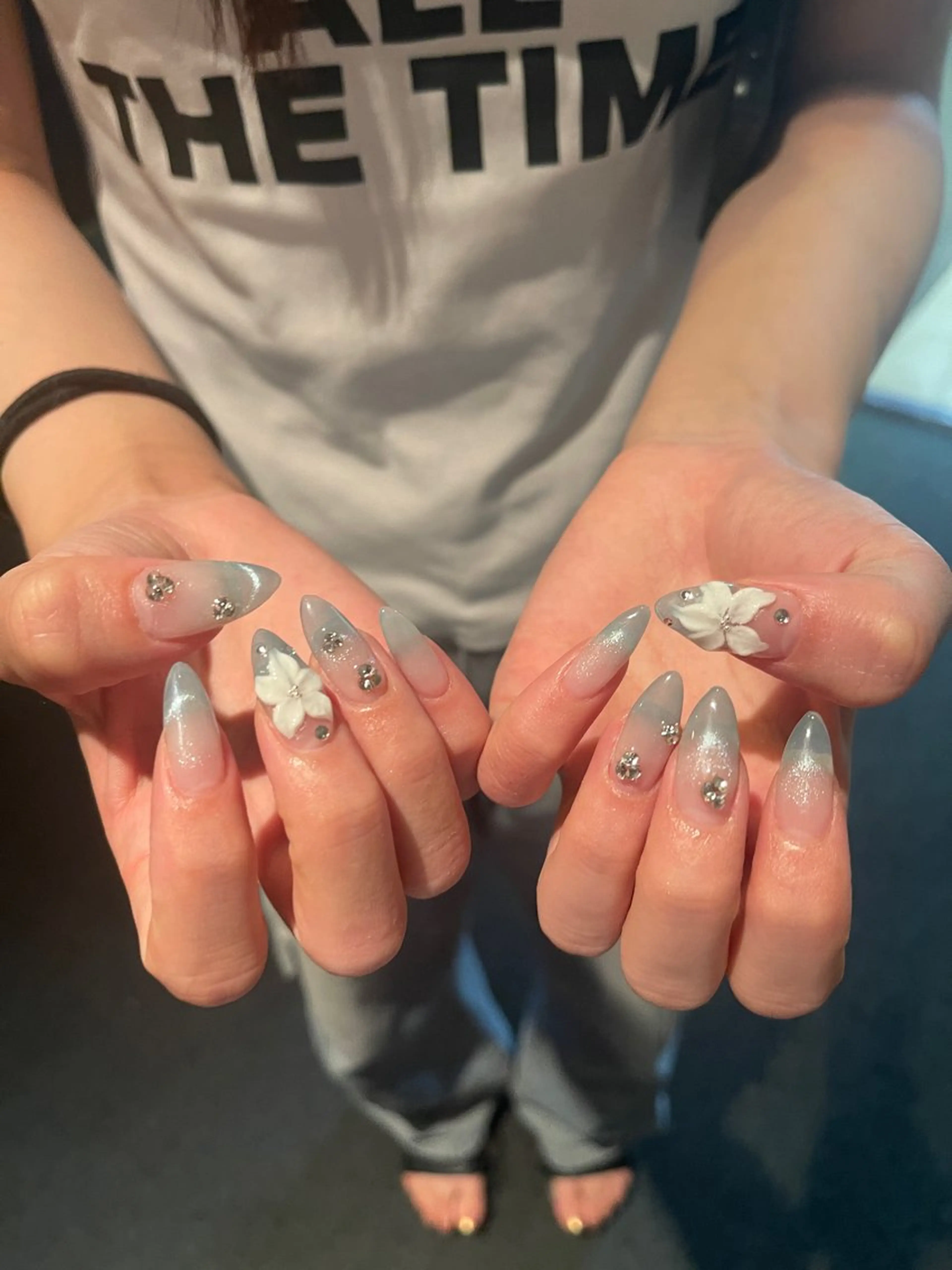 ネイル アートネイル フレンチネイル ジェルネイル 韓国ネイル 持ち込み ハンドネイル ゆ いのネイルデザイン