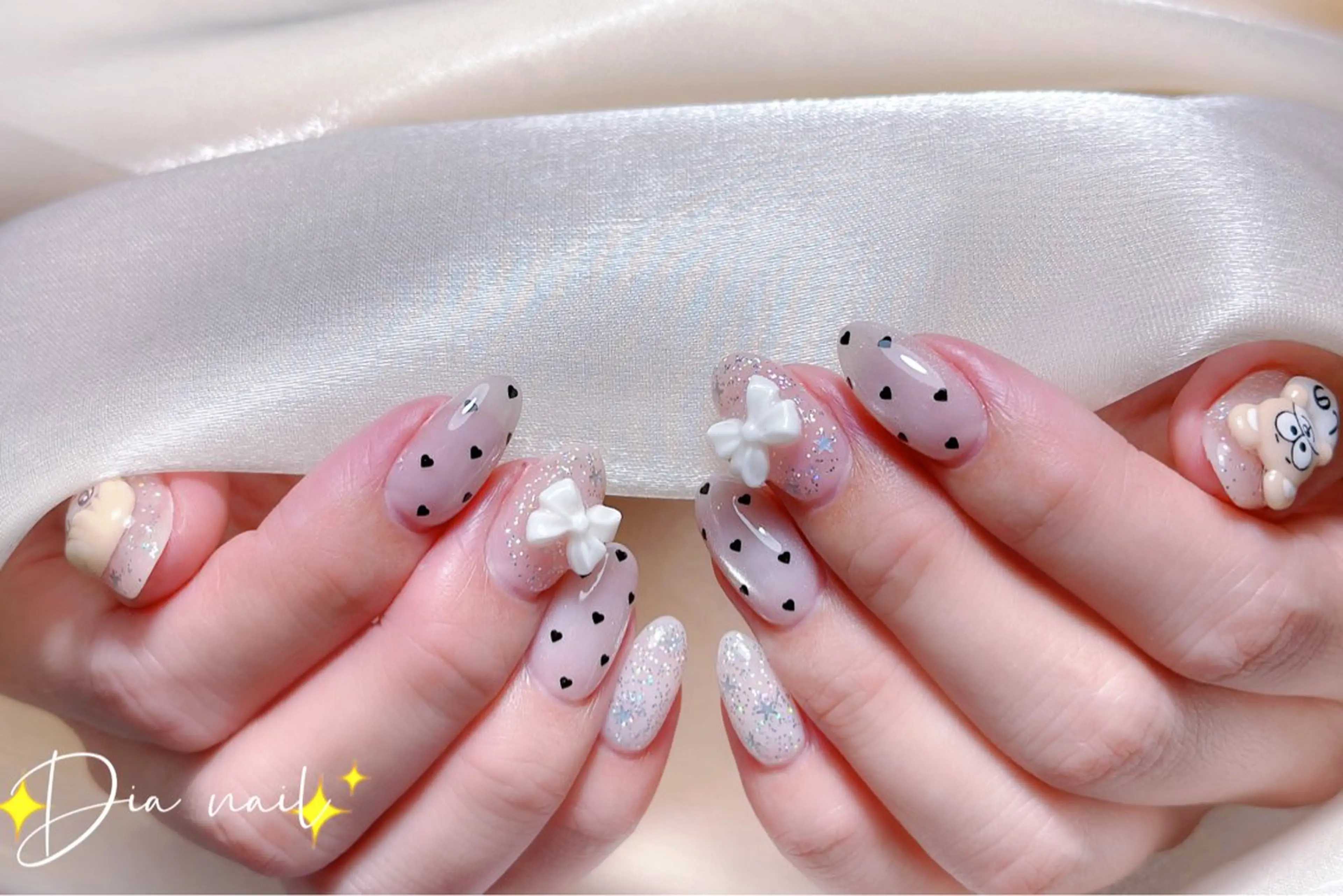 ネイル チークネイル ジェルネイル グラデーション マグネットネイル ニュアンスネイル Di'a nail ネイルサロンのネイルデザイン