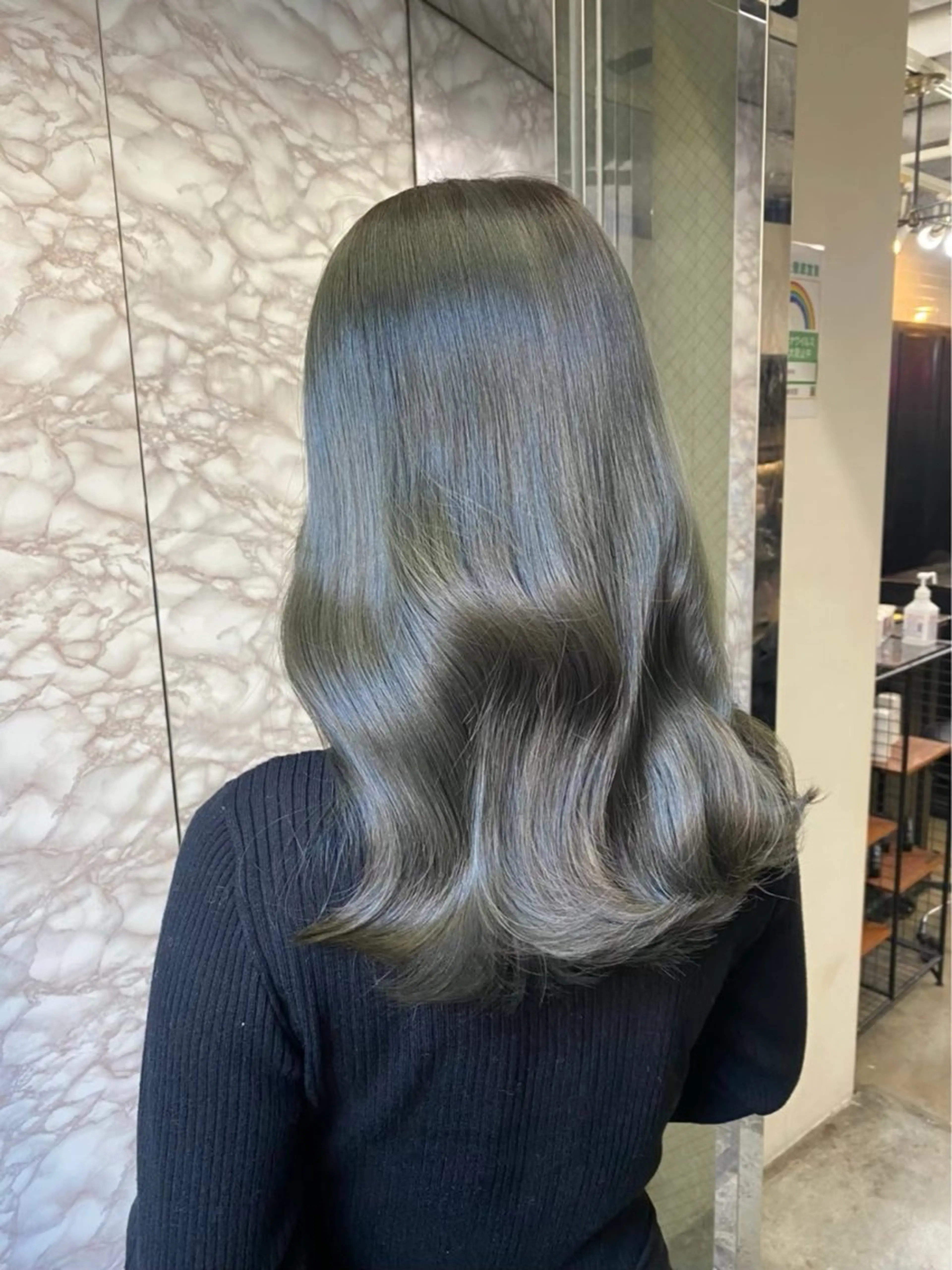 ロング カラー ヘアアレンジ ベージュカラー オリーブベージュ 🫧透明感／艶カラー 🫧Ryuseiのヘアスタイル