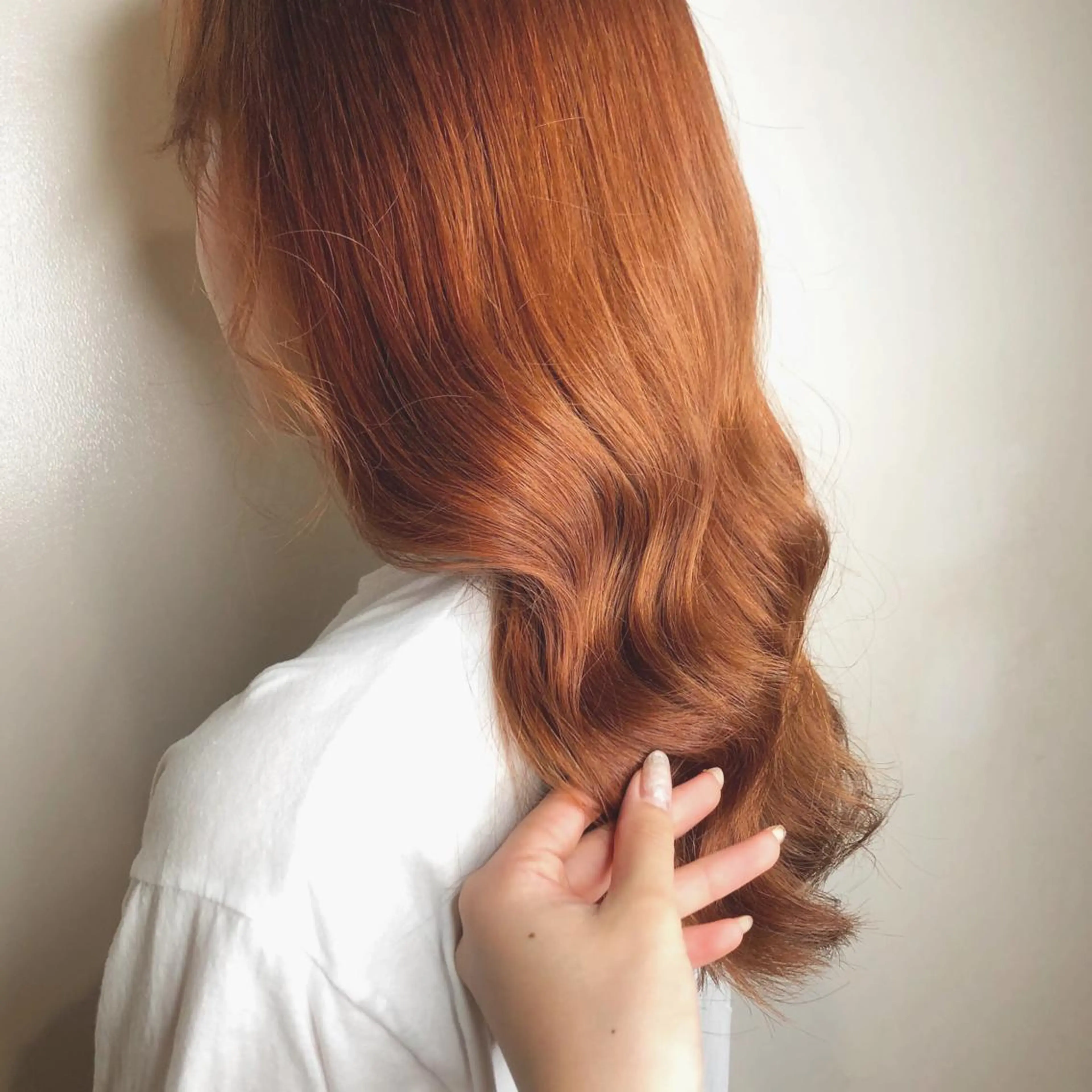 セミロング カラー ヘアアレンジ マツエク・マツパ オレンジ カラーマツエク 透明感カラー🫧ヘア セット🫧松本菜月の眉毛・アイブロウイメージ