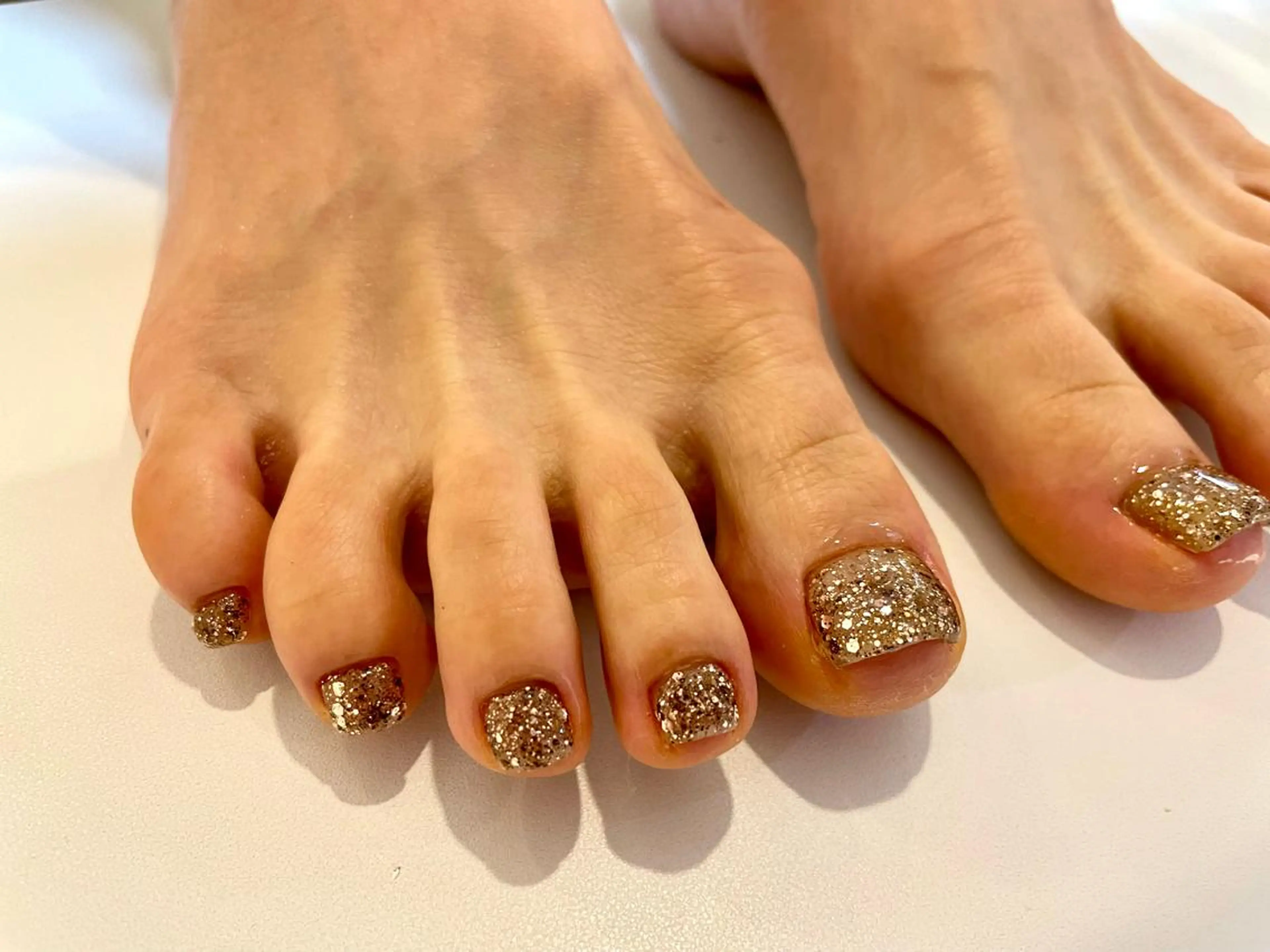 ネイル フットネイル ワンカラーネイル haruka. nailsTOKYOのネイルデザイン