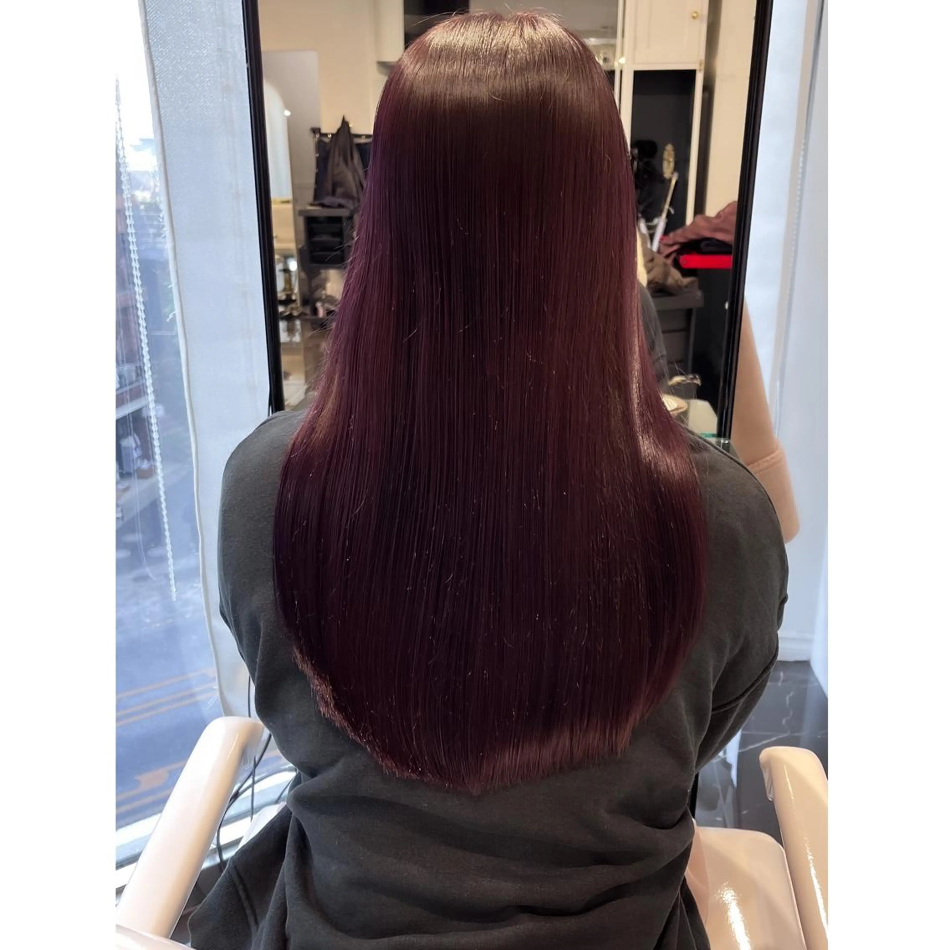 ロング カラー ブリーチ ヘアカラー LOTTA CUCCI所属・miyu /トレンド カラー×艶髪のヘアスタイル