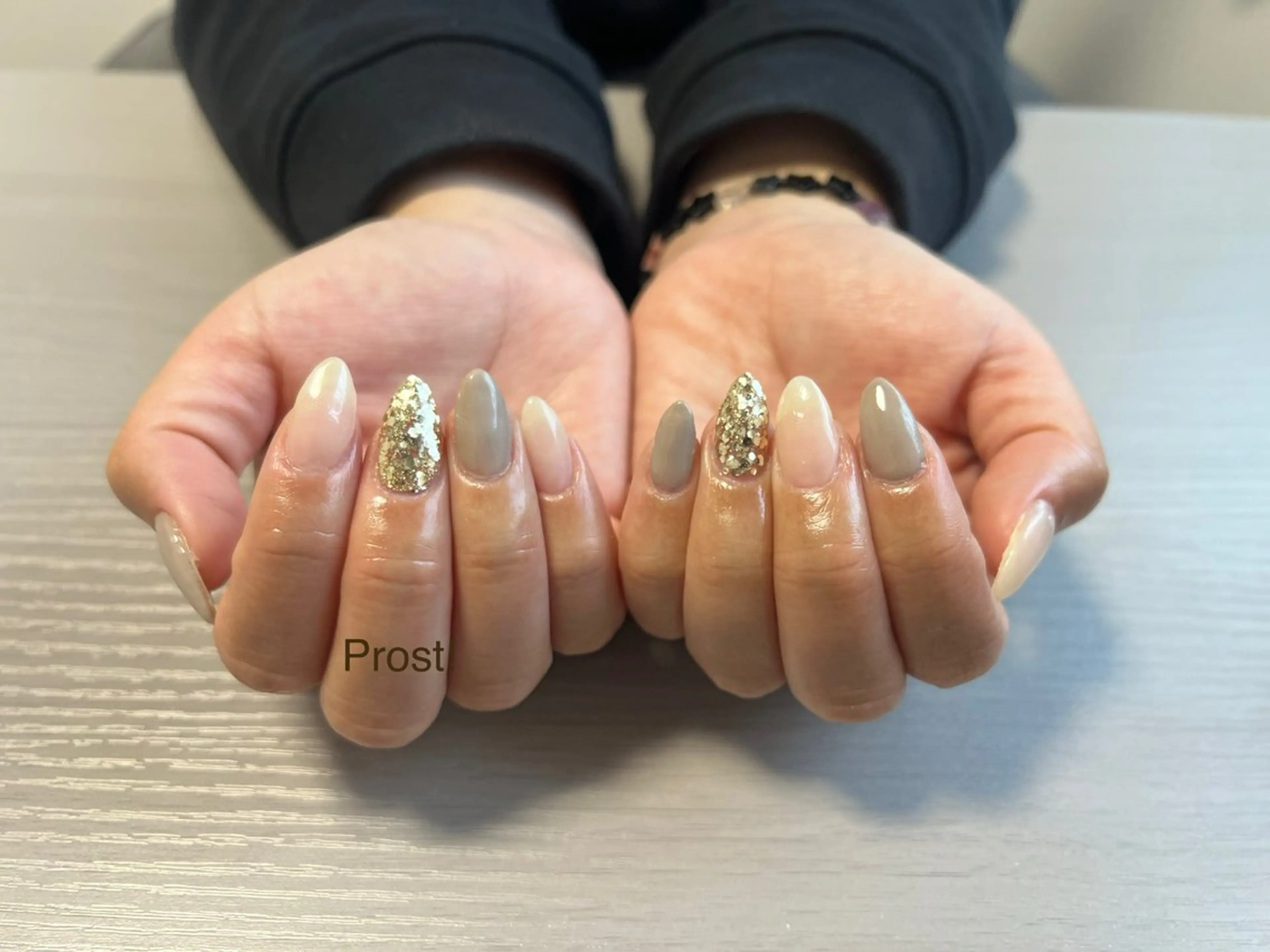 ネイル Nails Prost!のネイルデザイン