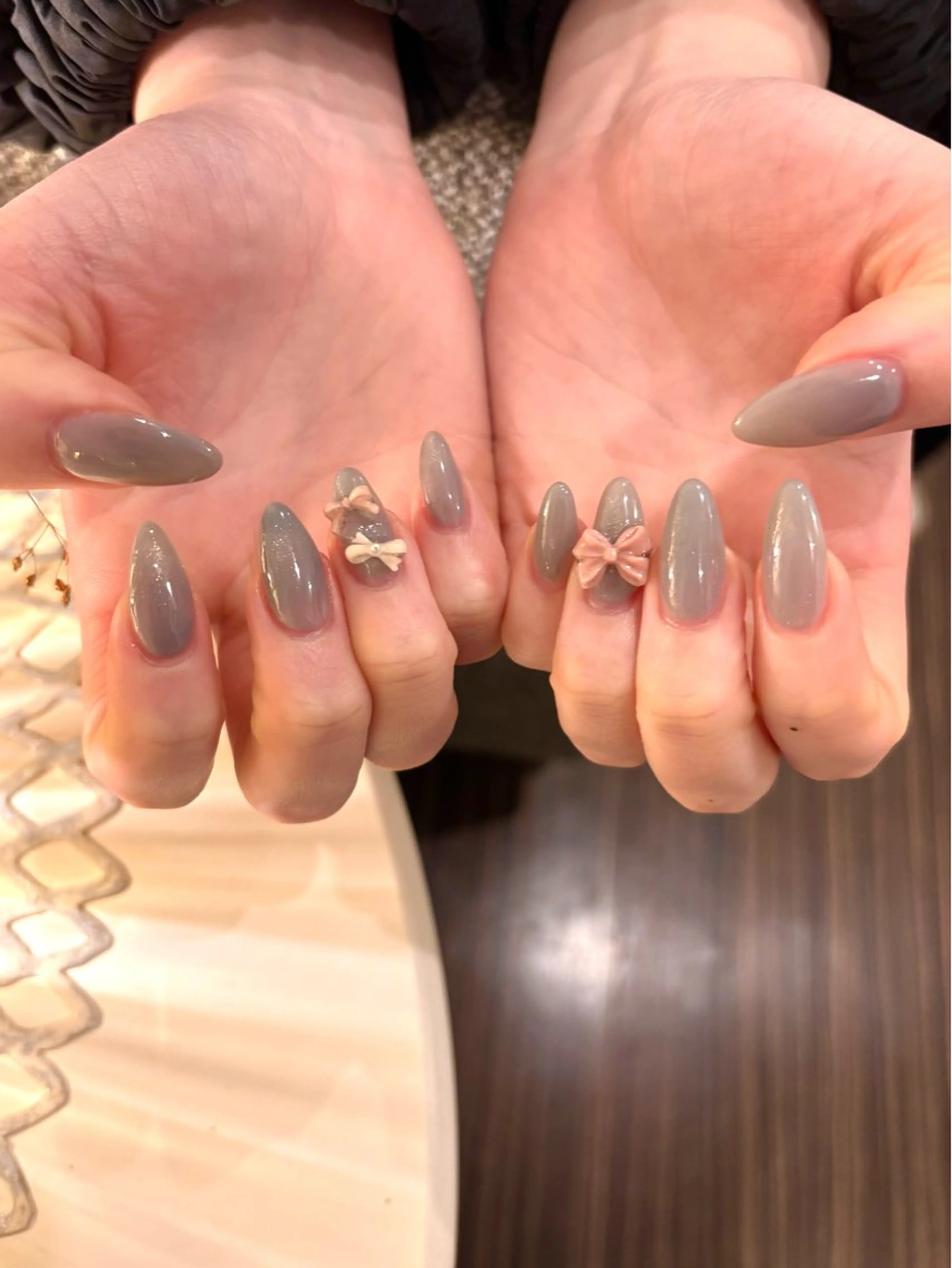 ネイル ジェルネイル マグネットネイル 持ち込み パラジェル リボン ハンドネイル Blue　daisy　栄本店 【ブルーデイジー】所属・Blue daisy 栄本店のネイルデザイン