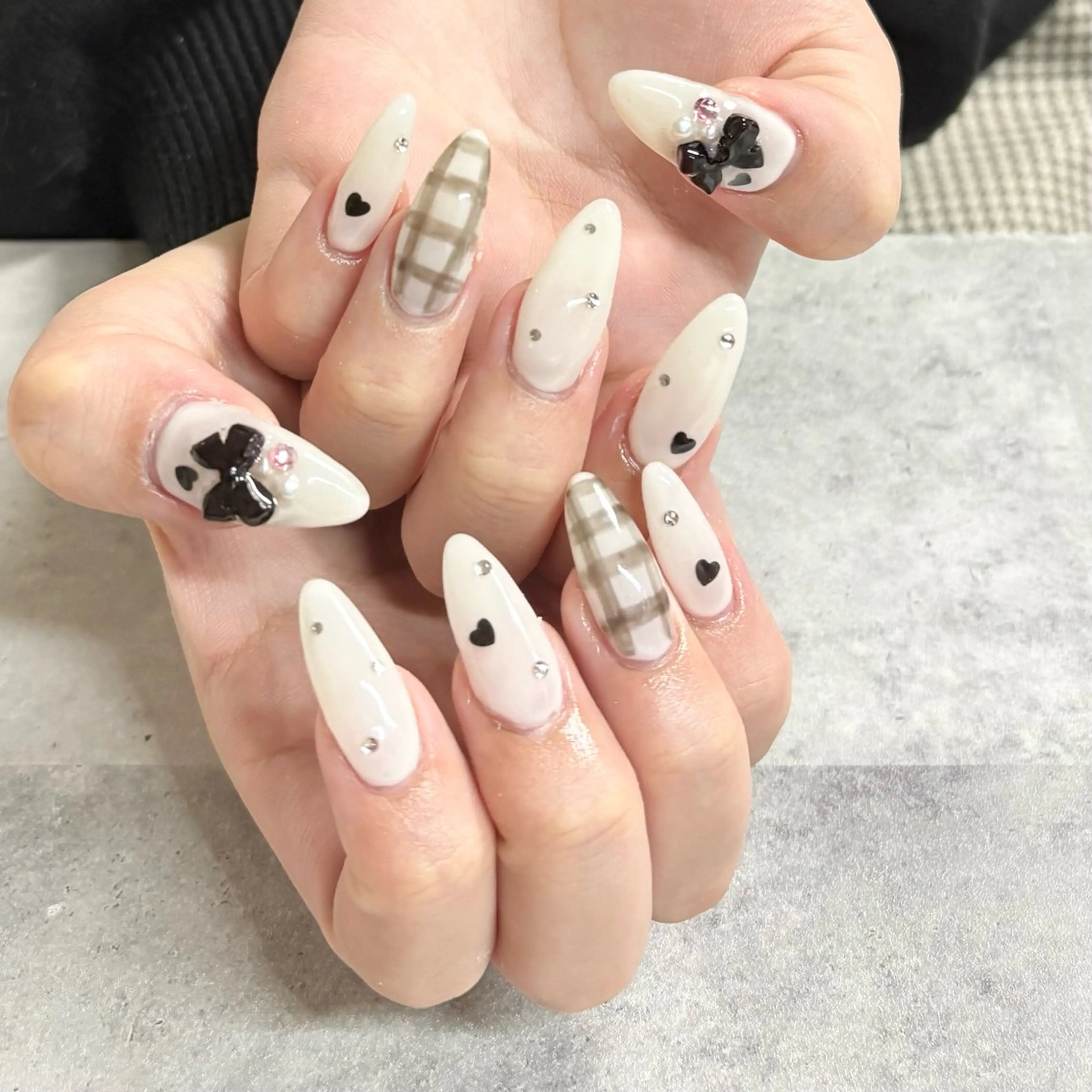 ネイル FELICE ﾌｪﾘｰﾁｪのネイルデザイン