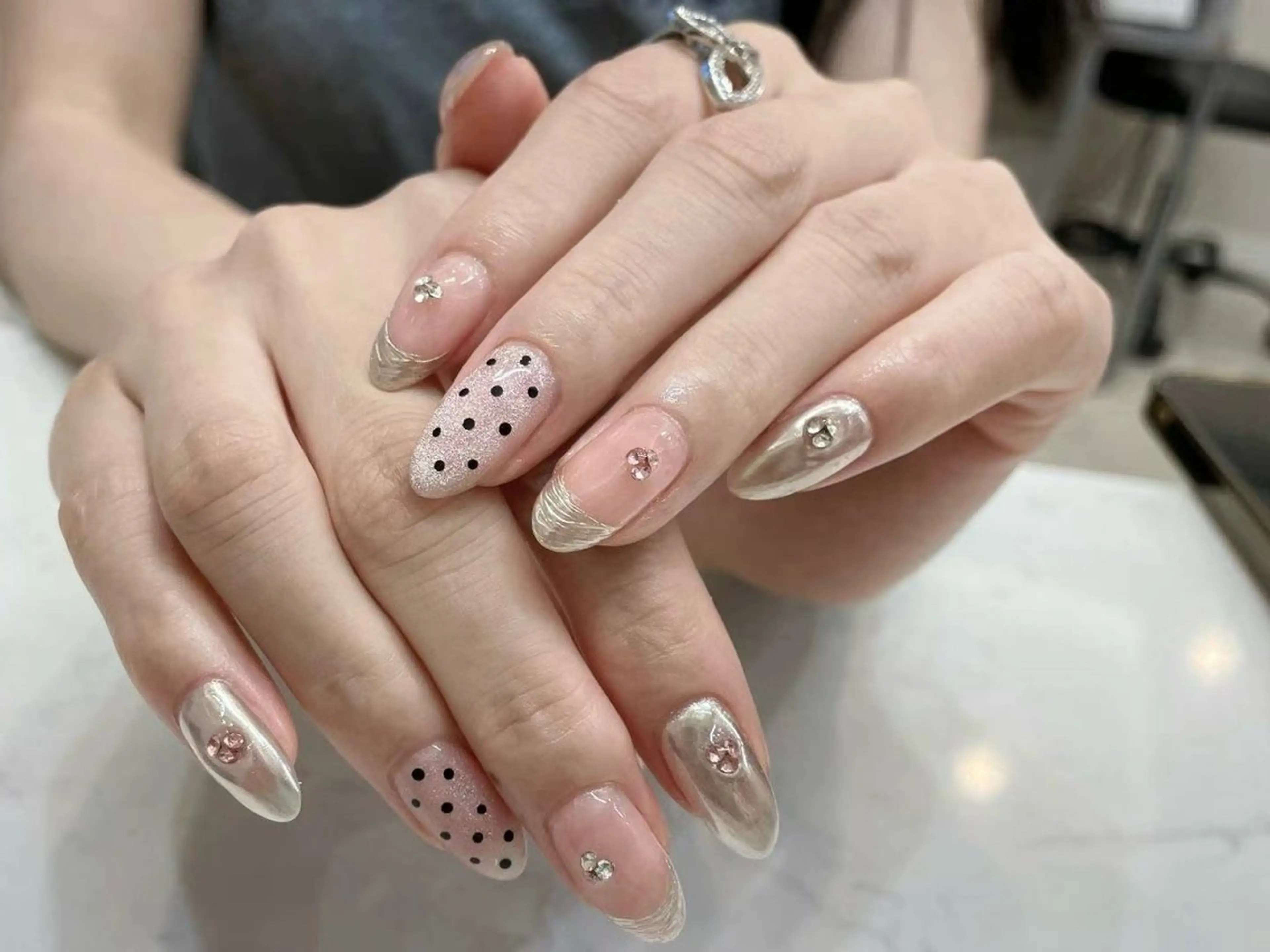 ネイル アートネイル フラワーネイル フットネイル ジェルネイル マグネットネイル Babarla Nailのネイルデザイン