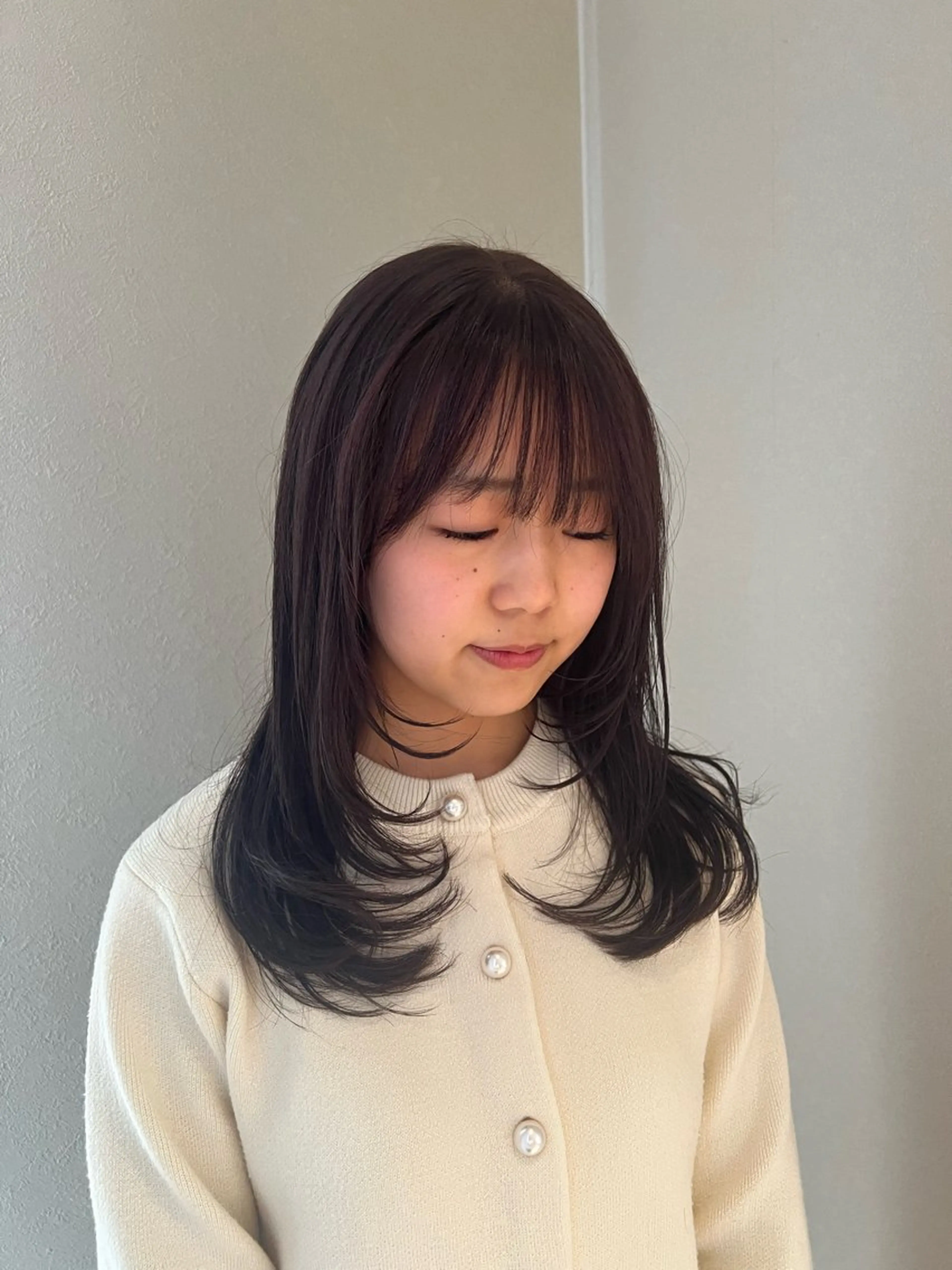 ミディアム カラー 岡本 琉唯のヘアスタイル