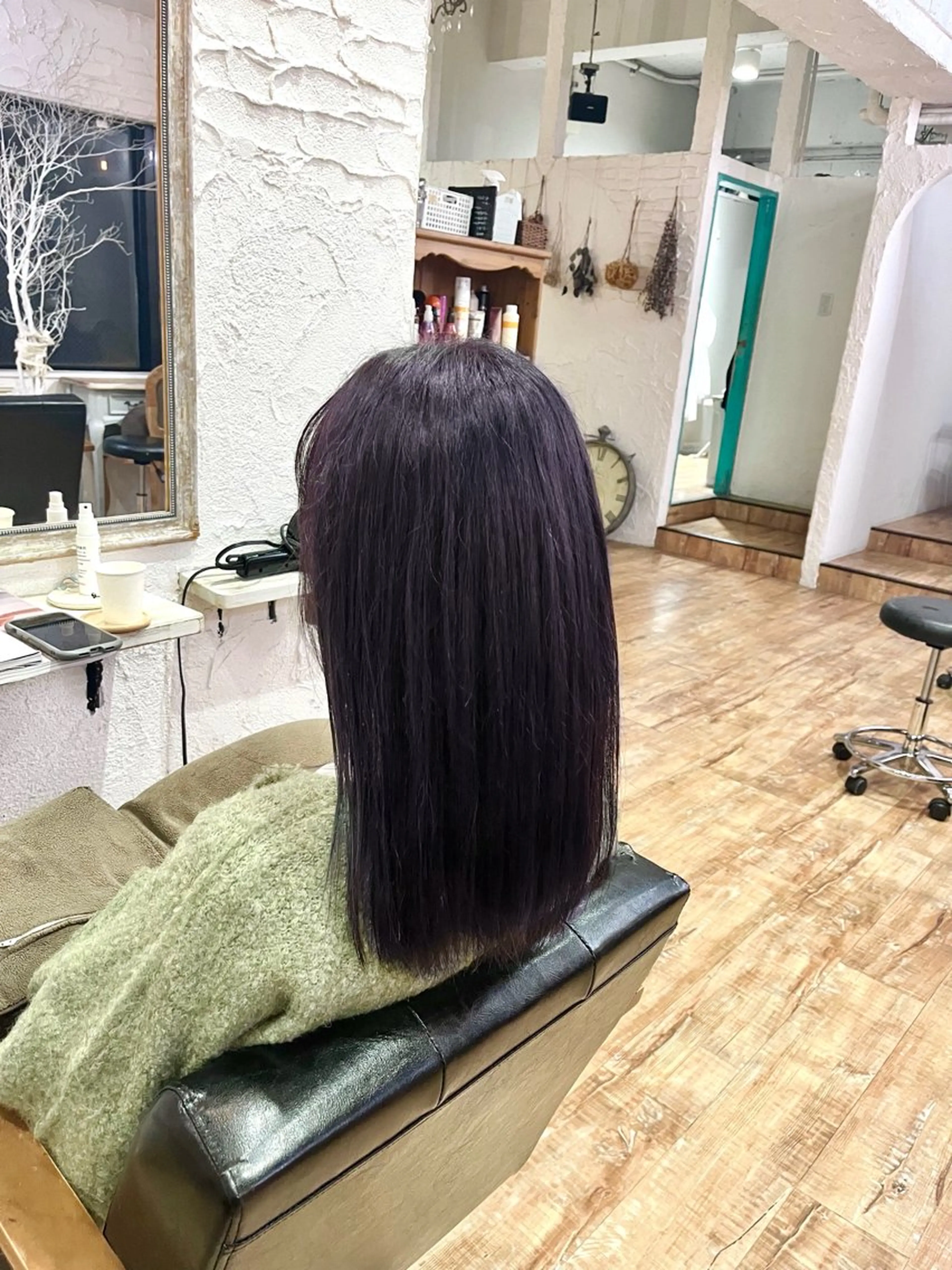 カラー 石澤 萌茄のヘアスタイル