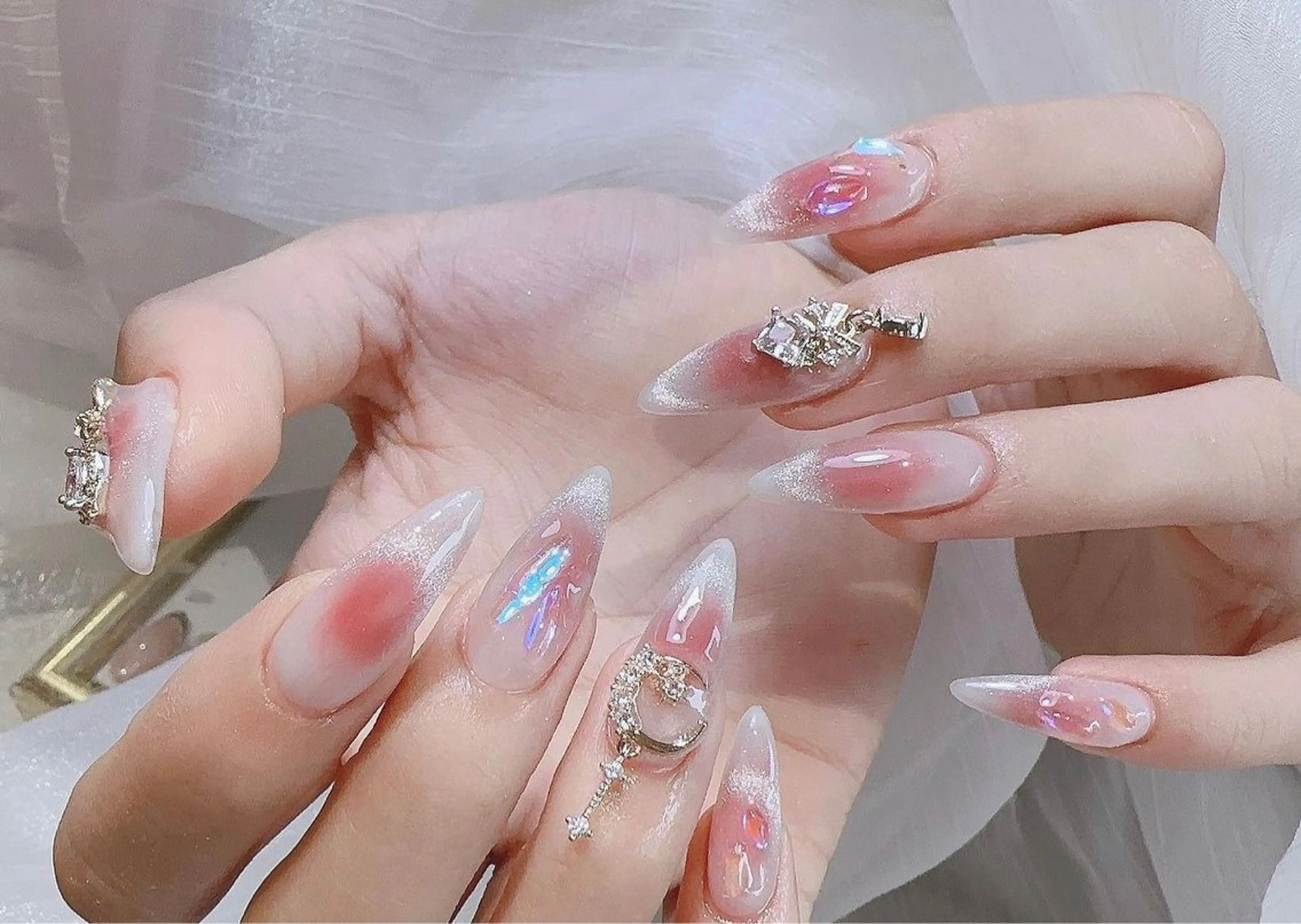 ロング nina beautyのネイルデザイン