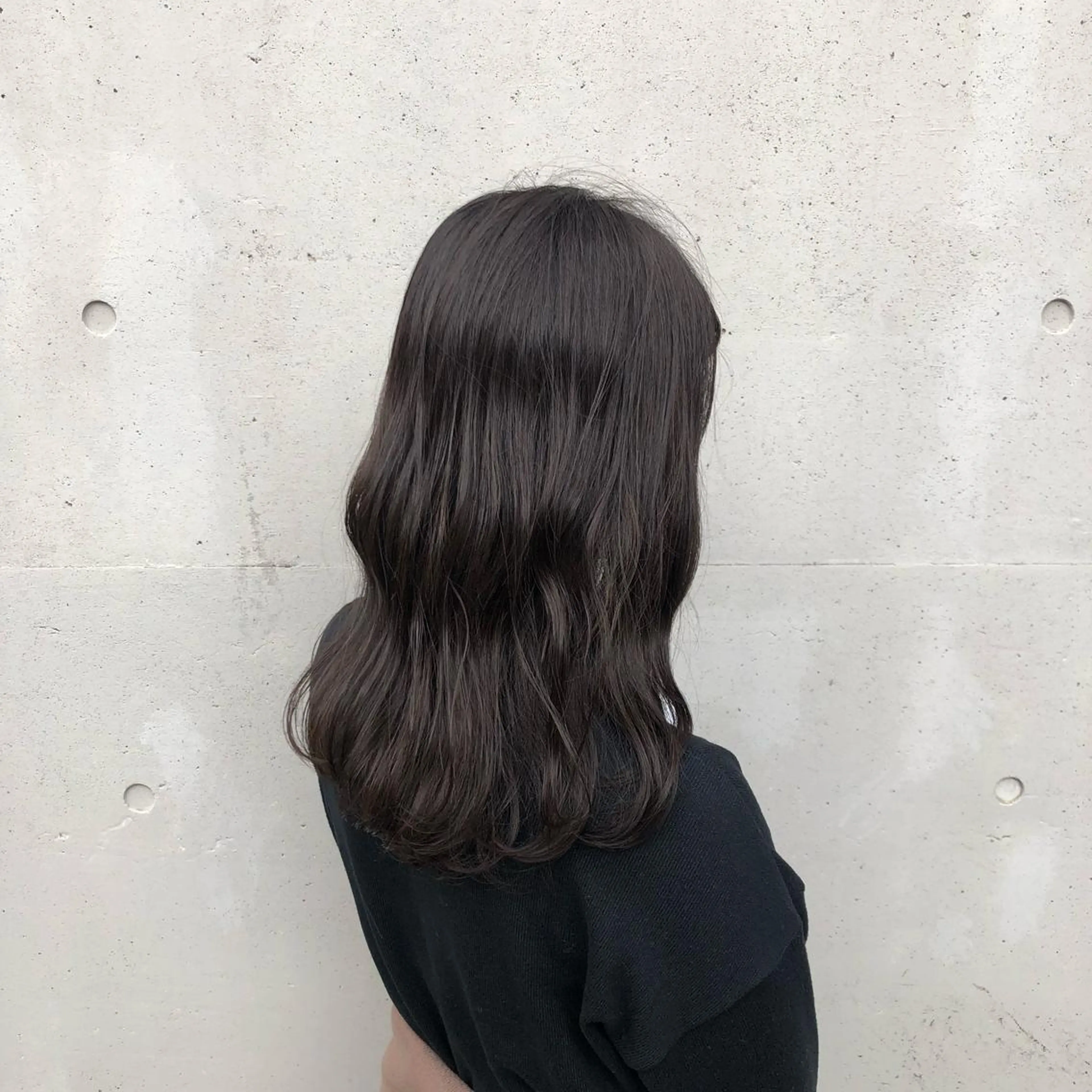 セミロング カラー 透明感カラー グレージュ カット ヘアカラー トリートメント 酸性縮毛矯正🧴韓国 レイヤー/髪質改善のヘアスタイル