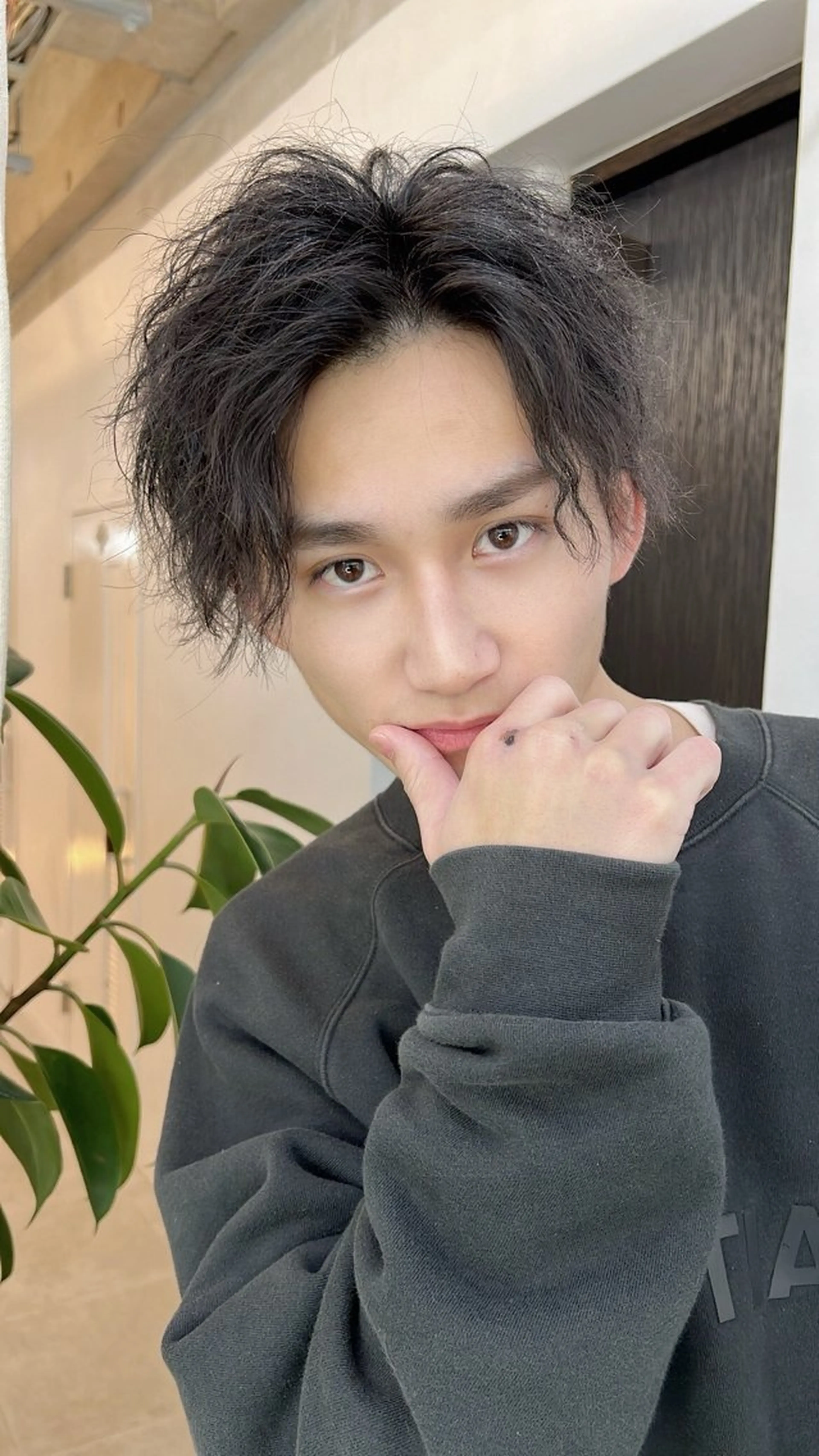 ショート ヘアアレンジ メンズ 切りっぱなしボブ ショートボブ メンズブリーチ メンズハイライト メンズハイトーン カット パーマ トリートメント GiseL天神カラー 髪質改善/ブリーチのヘアスタイル