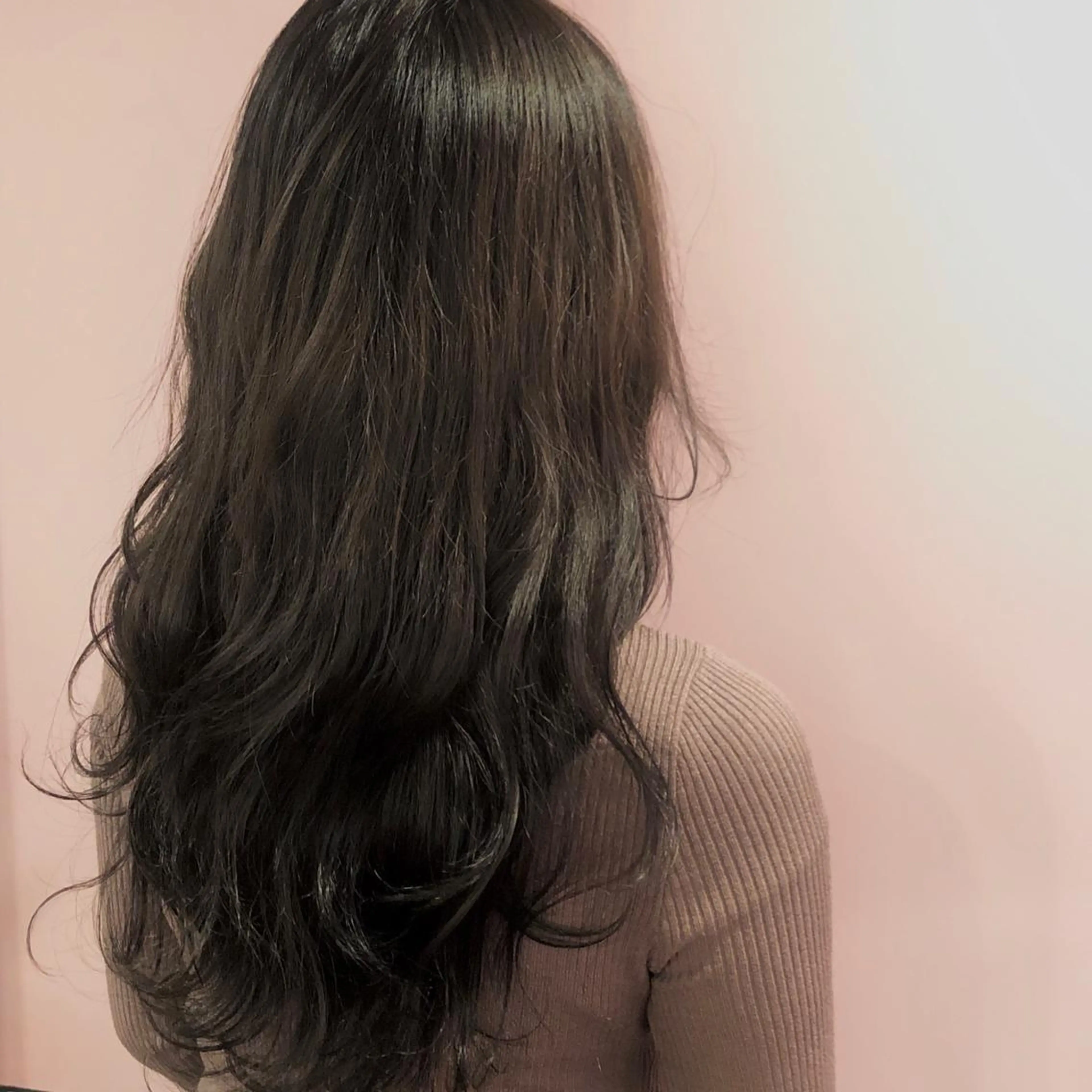 ロング カラー ダークグレー ダークグレージュ グレージュ カット ヘアカラー トリートメント ✨髪質改善縮毛矯正✨ 宇田川修平のヘアスタイル