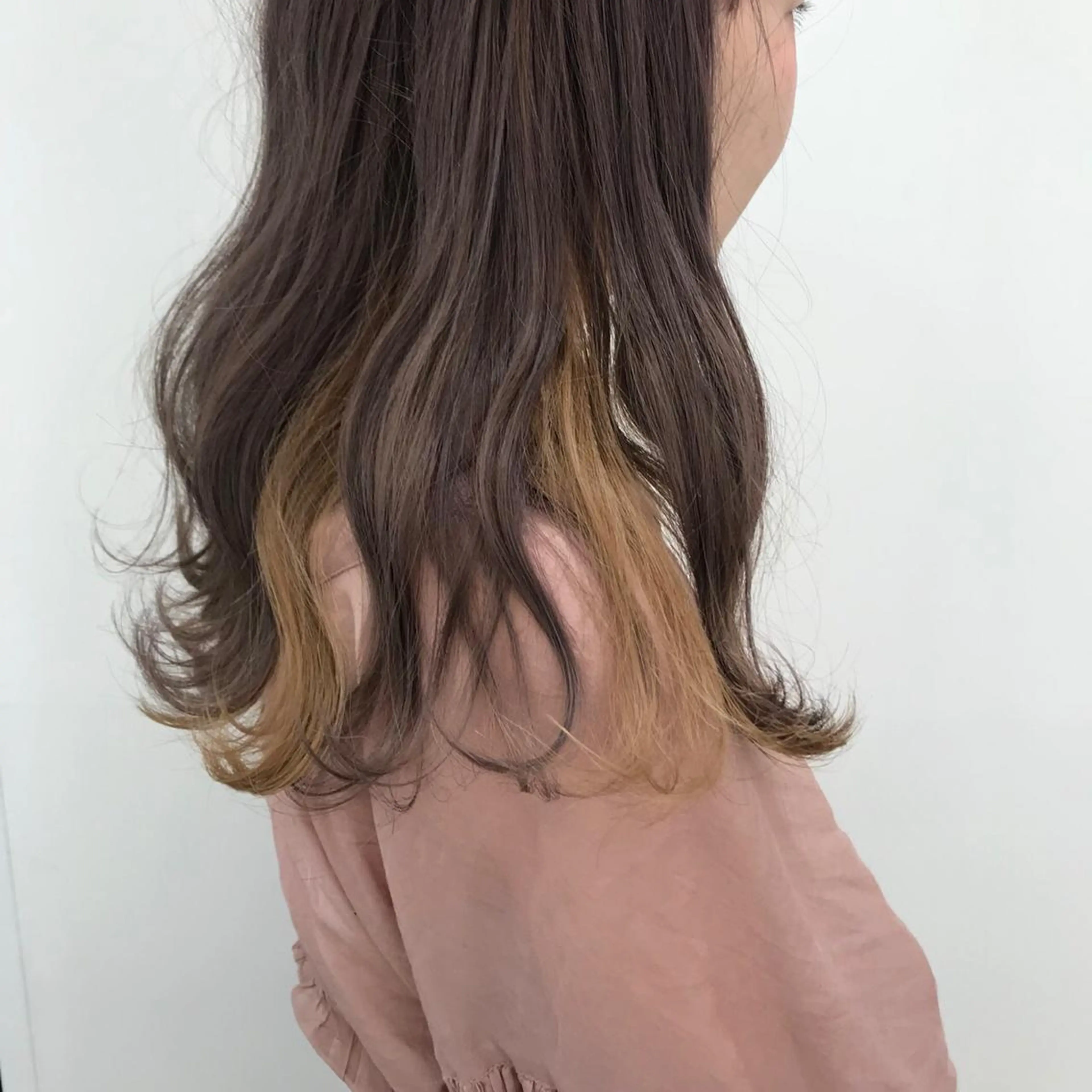 ロング 艶カラー/フェイス レイヤー/たむのヘアスタイル