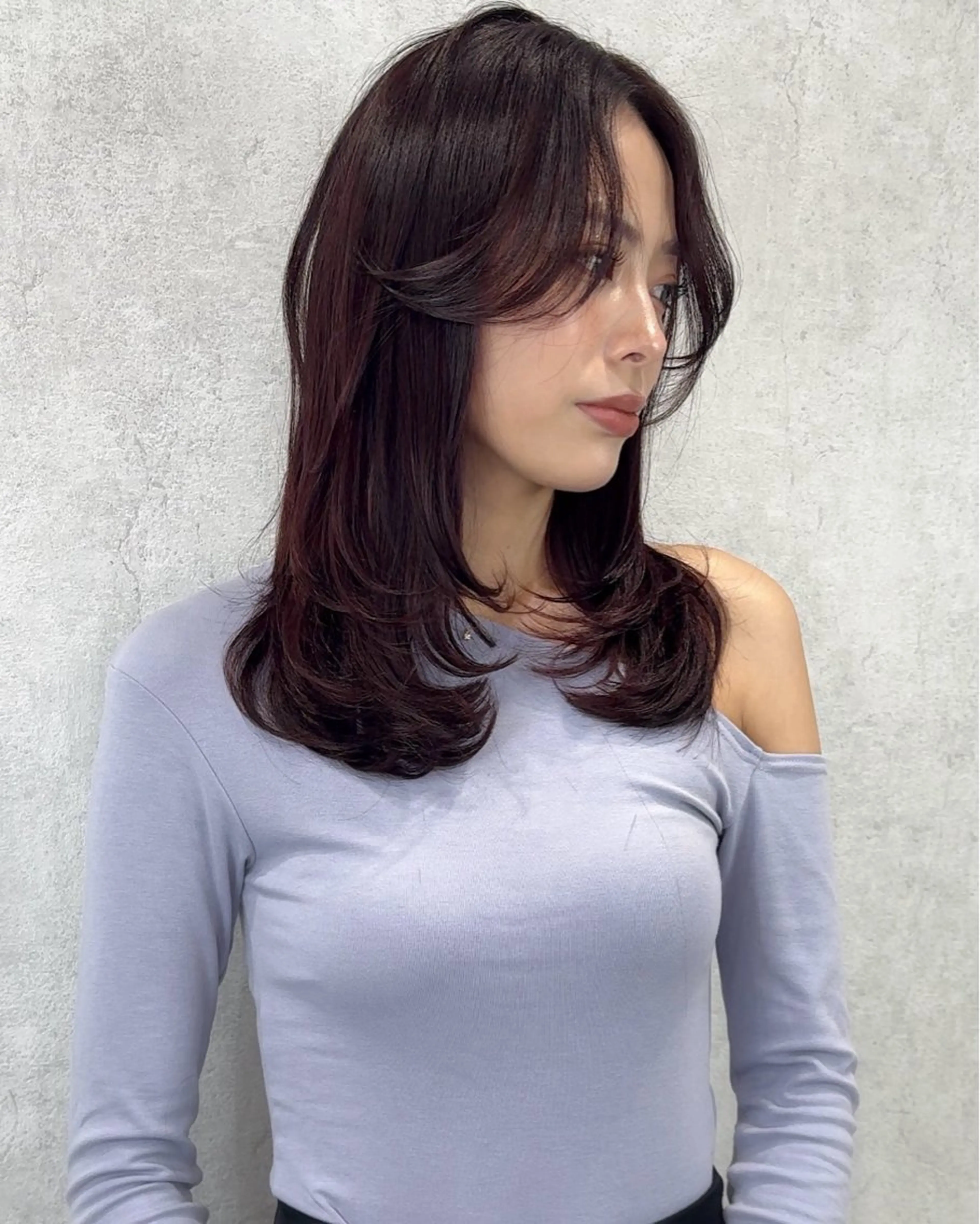 ミディアム カラー ヘアアレンジ 韓国風ヘア レイヤーカット トリートメント ワンホンヘア カット ヘアカラー トリートメント アンドウ ユウ/ レイヤーカット/韓国のヘアスタイル