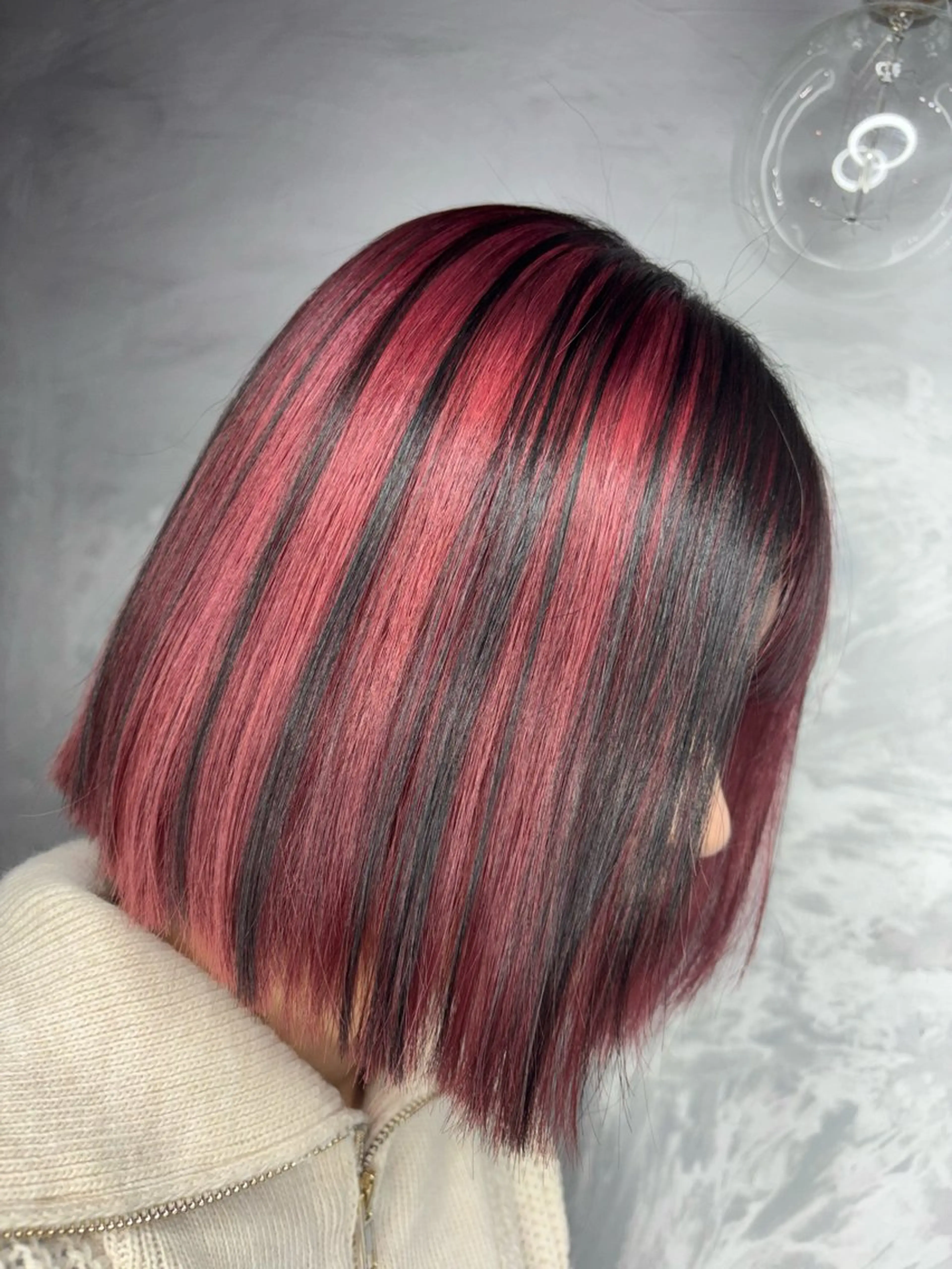 ミディアム カット ヘアカラー トリートメント 髪質改善・ハイトーン 🌈SENAのヘアスタイル