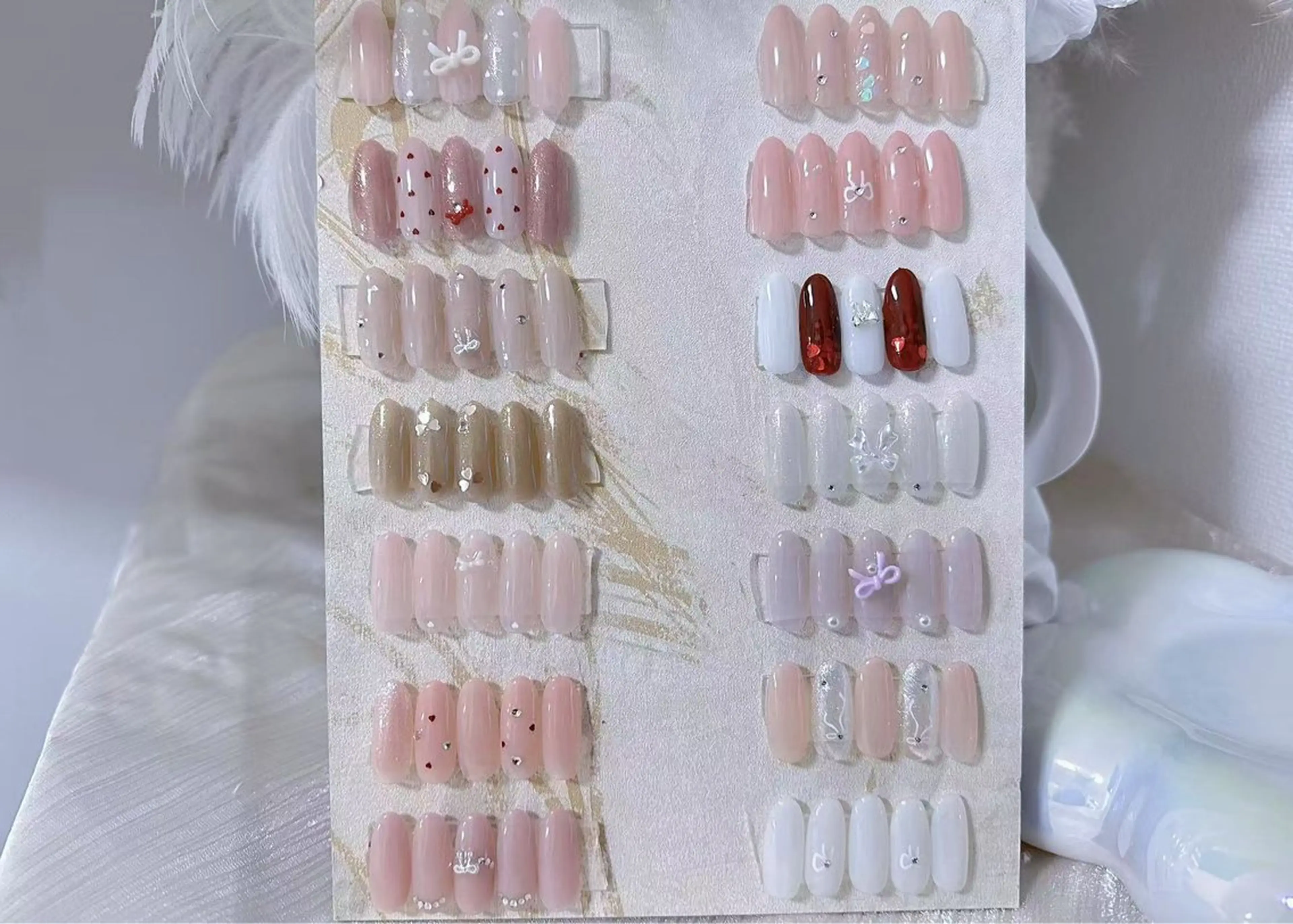 【新規オフ無料】限定！上品で可愛い定額ネイル6980の写真