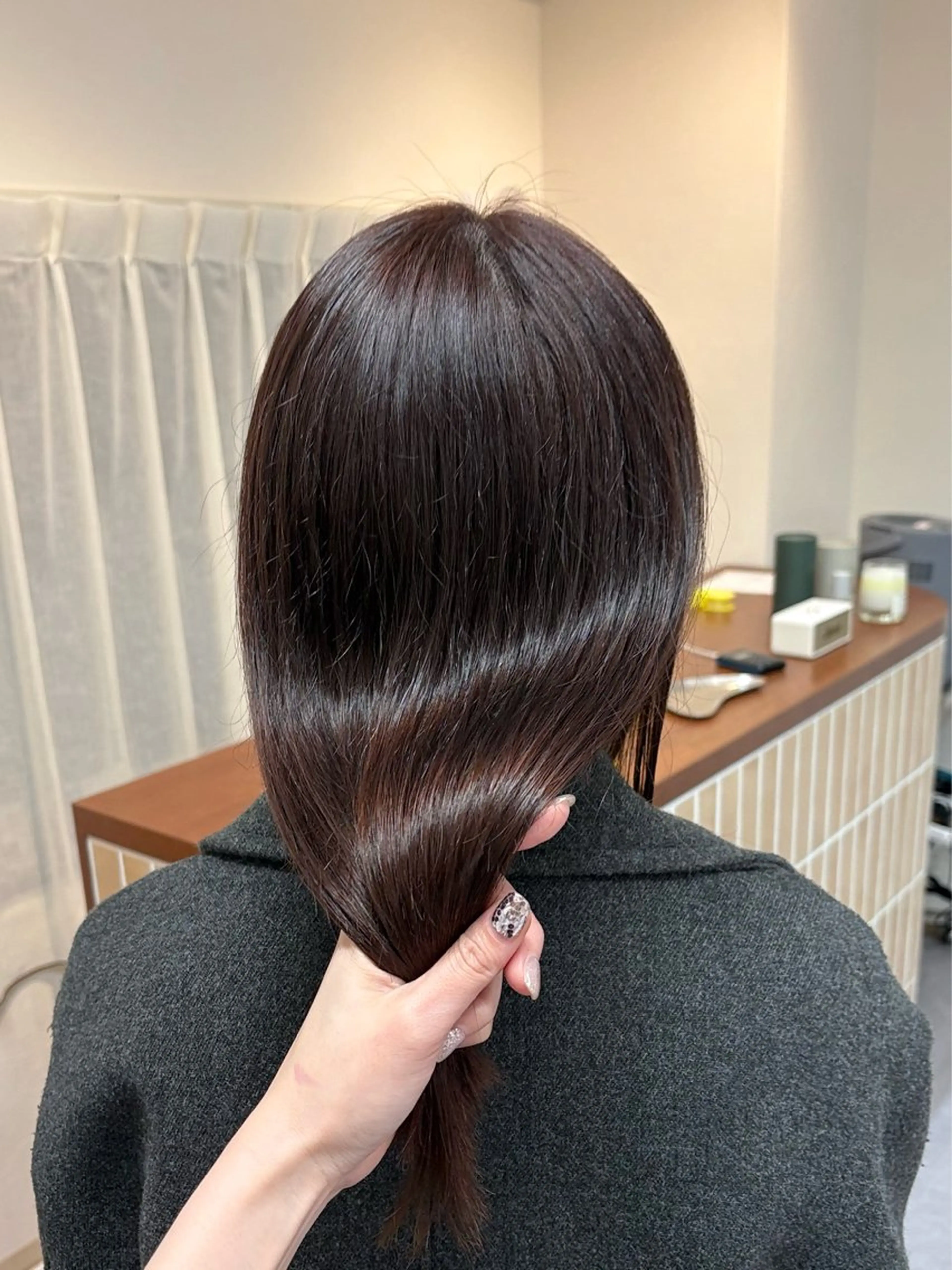 ミディアム カラー ヘアアレンジ ブリーチ ブリーチなしカラー レッドカラー カット ヘアカラー トリートメント ハル🌸柔色/ ブリーチなし/艶髪のヘアスタイル