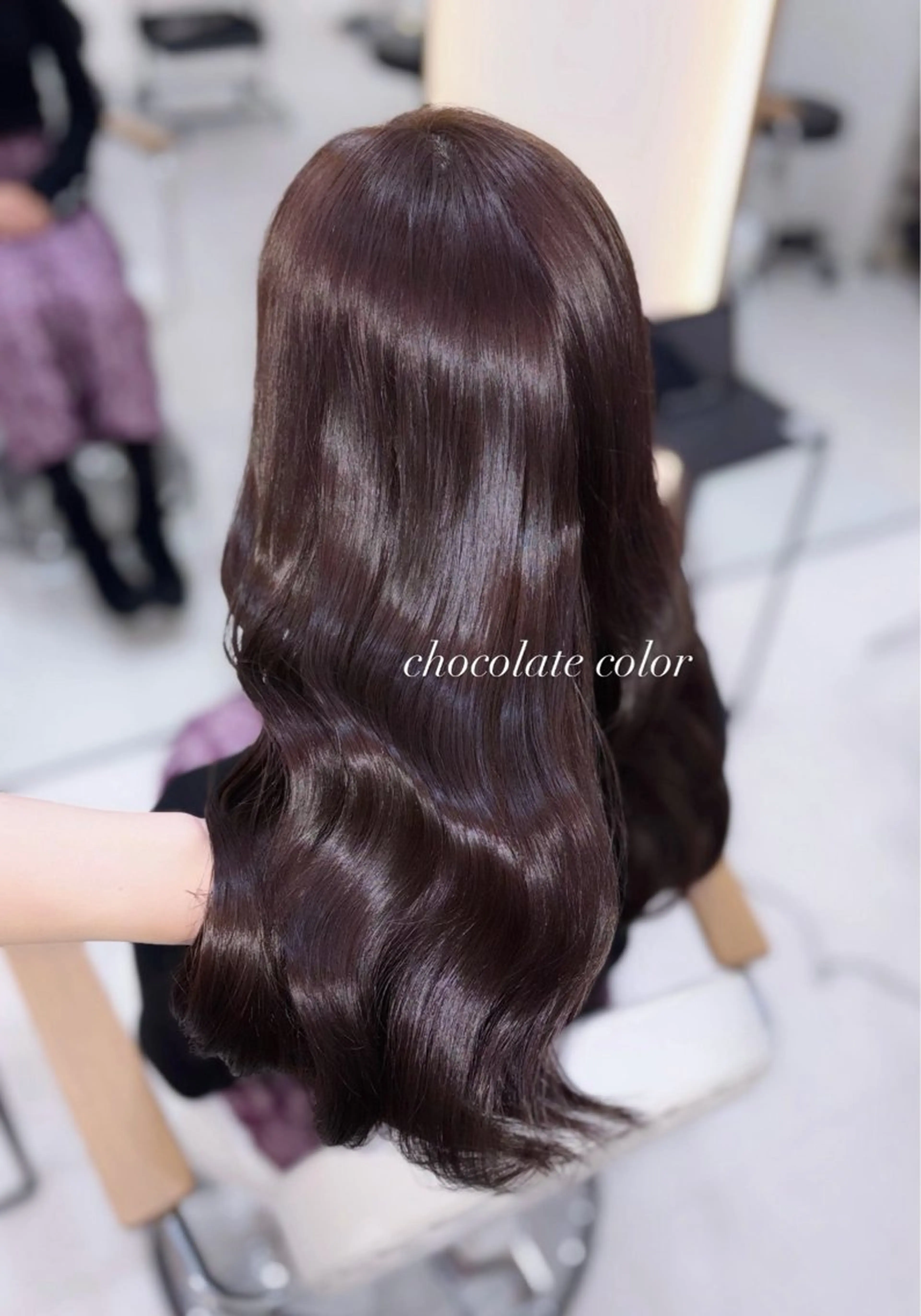 ロング カラー ブラウンカラー チョコレートブラウン 透明感カラー カット ヘアカラー トリートメント 艶髪・透明感カラー・ 韓国ヘア・Yuriのヘアスタイル
