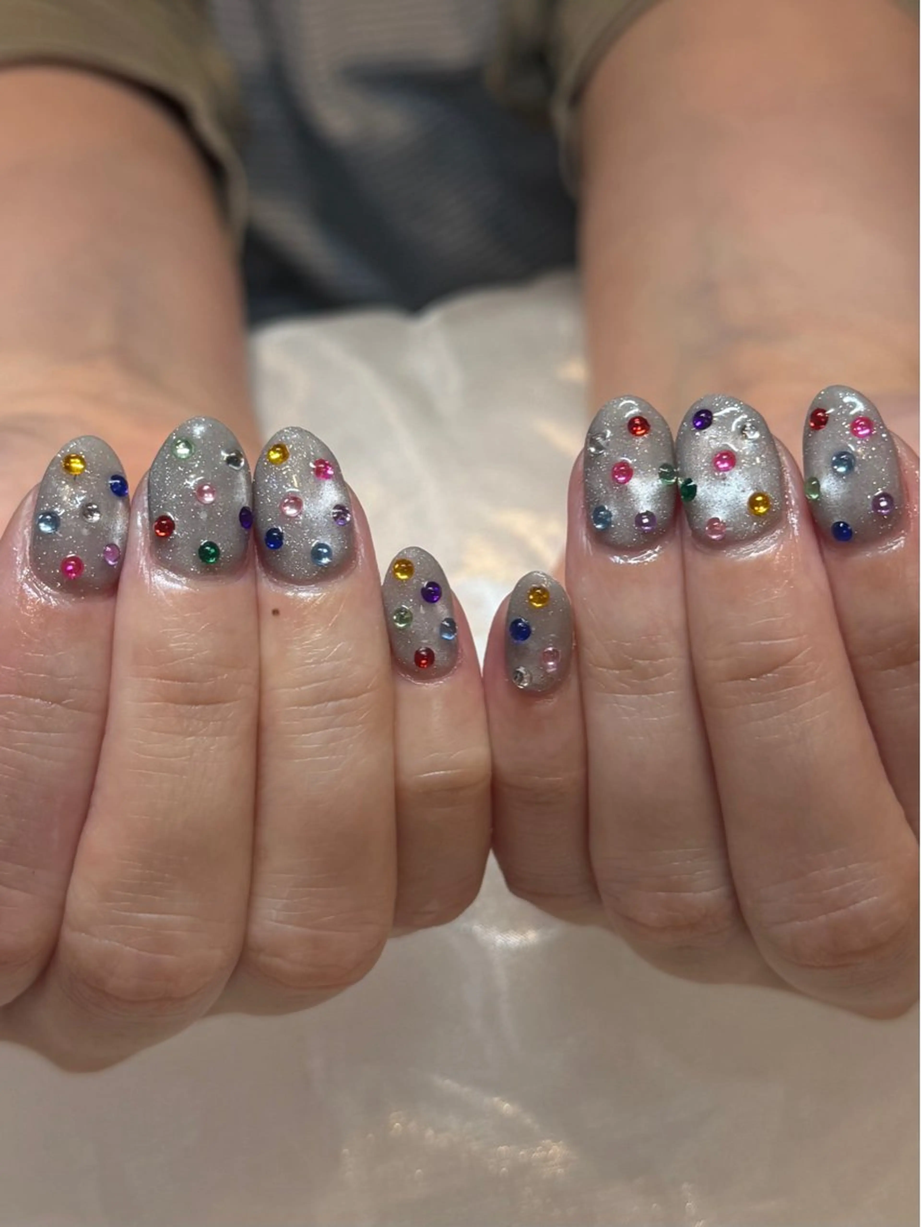 ネイル アートネイル yume 大人ガーリーネイルのネイルデザイン