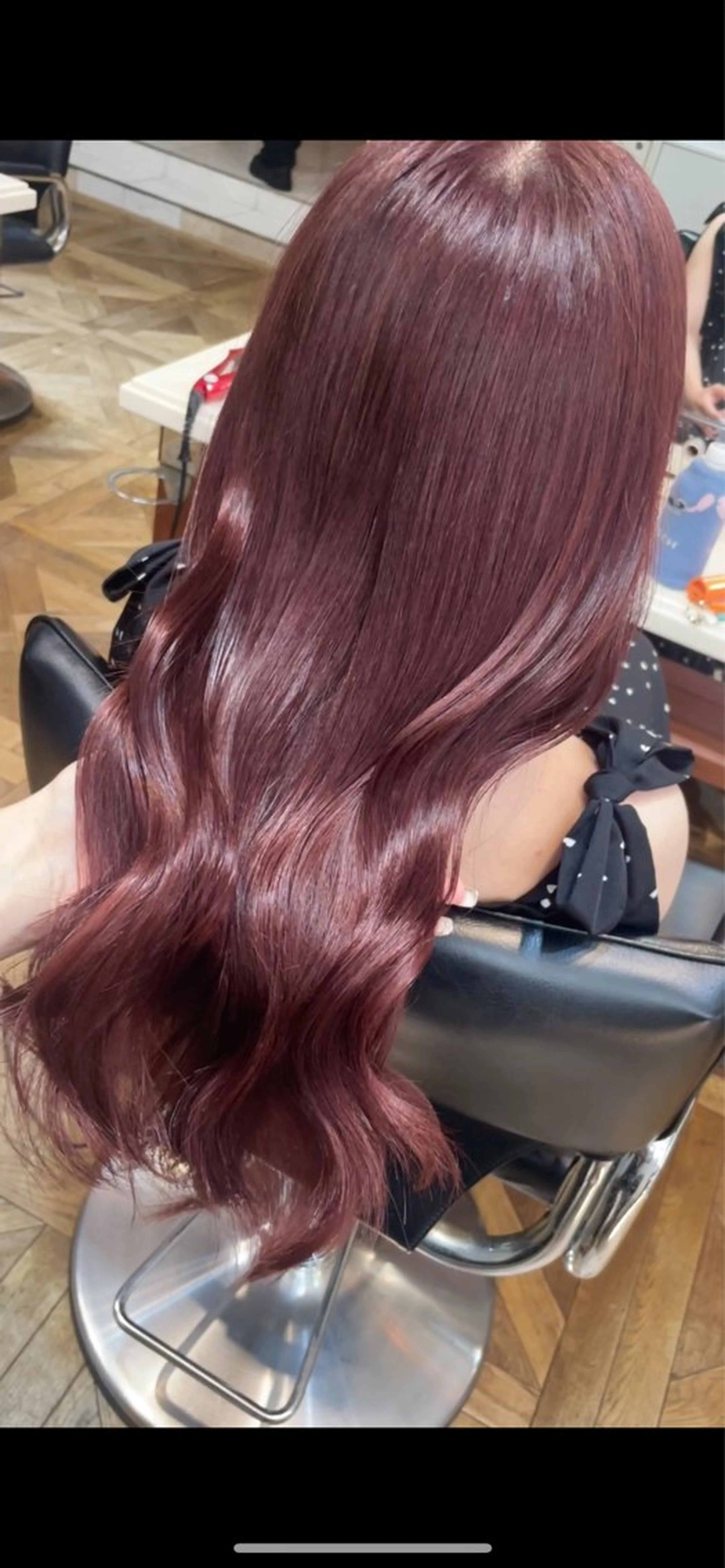 ロング カラー カシス ピンクカラー カット ヘアカラー トリートメント ご新規様限定 透明感カラーKANAのヘアスタイル