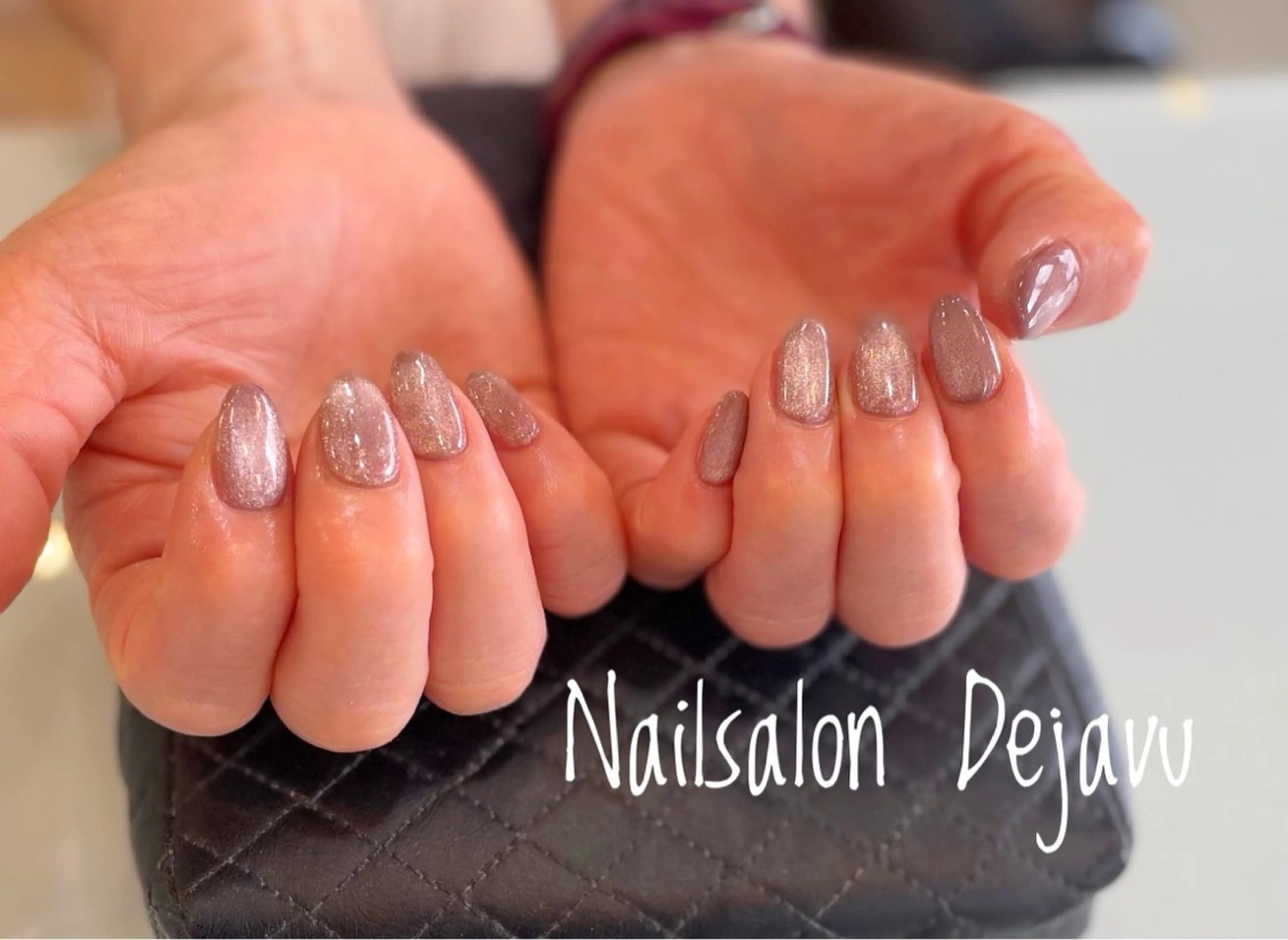 ネイル マグネットネイル シンプルネイル ハンドネイル Nailsalon Dejavu Yokosuka所属・Nailsalon Dejavuのネイルデザイン