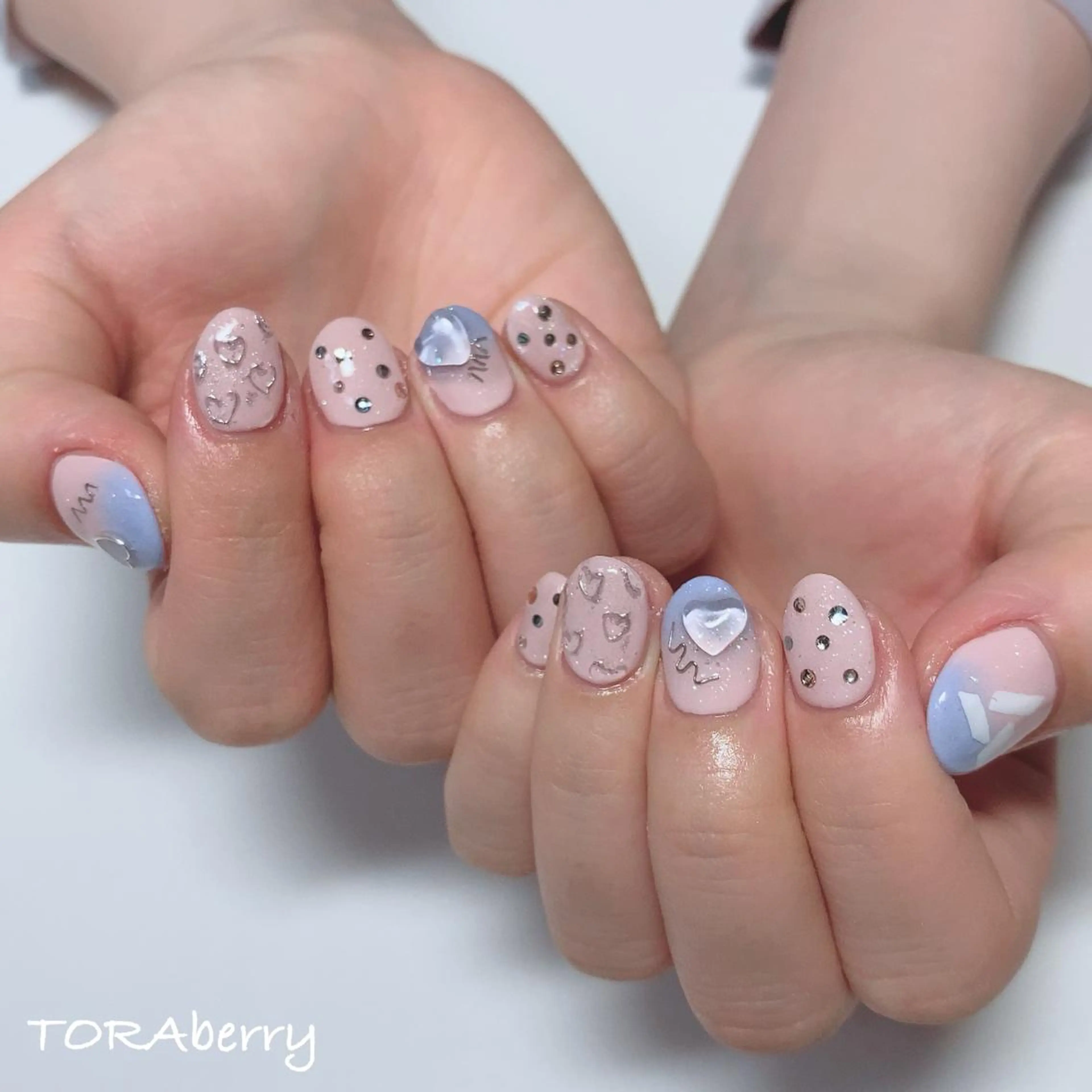 ネイル ハンドネイル ネイリスト なつみのネイルデザイン