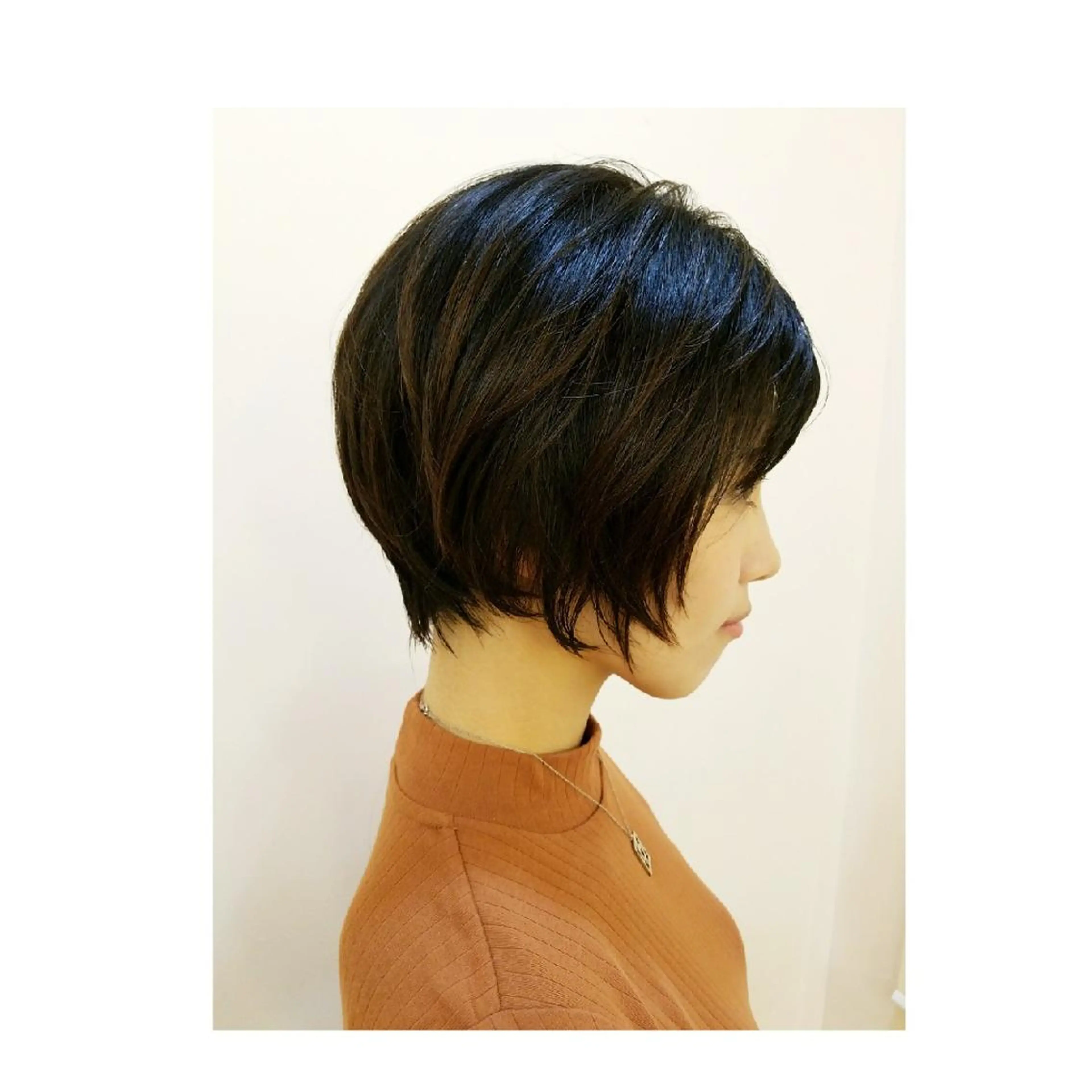 ショート ショートヘア 美谷添（ミヤゾエ） まどか大人ヘアサロンのヘアスタイル